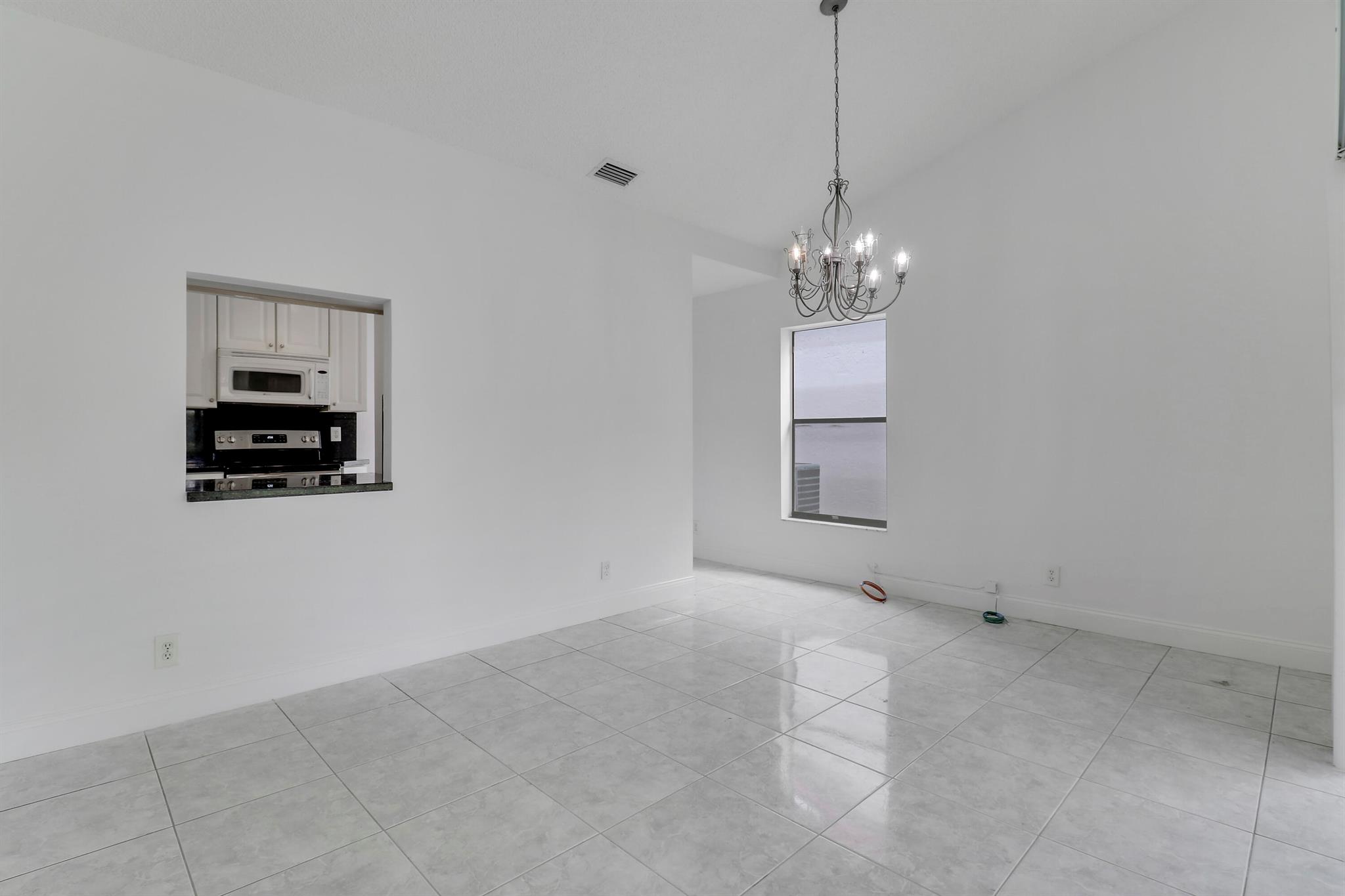 5695 Lakeview Mews Drive
