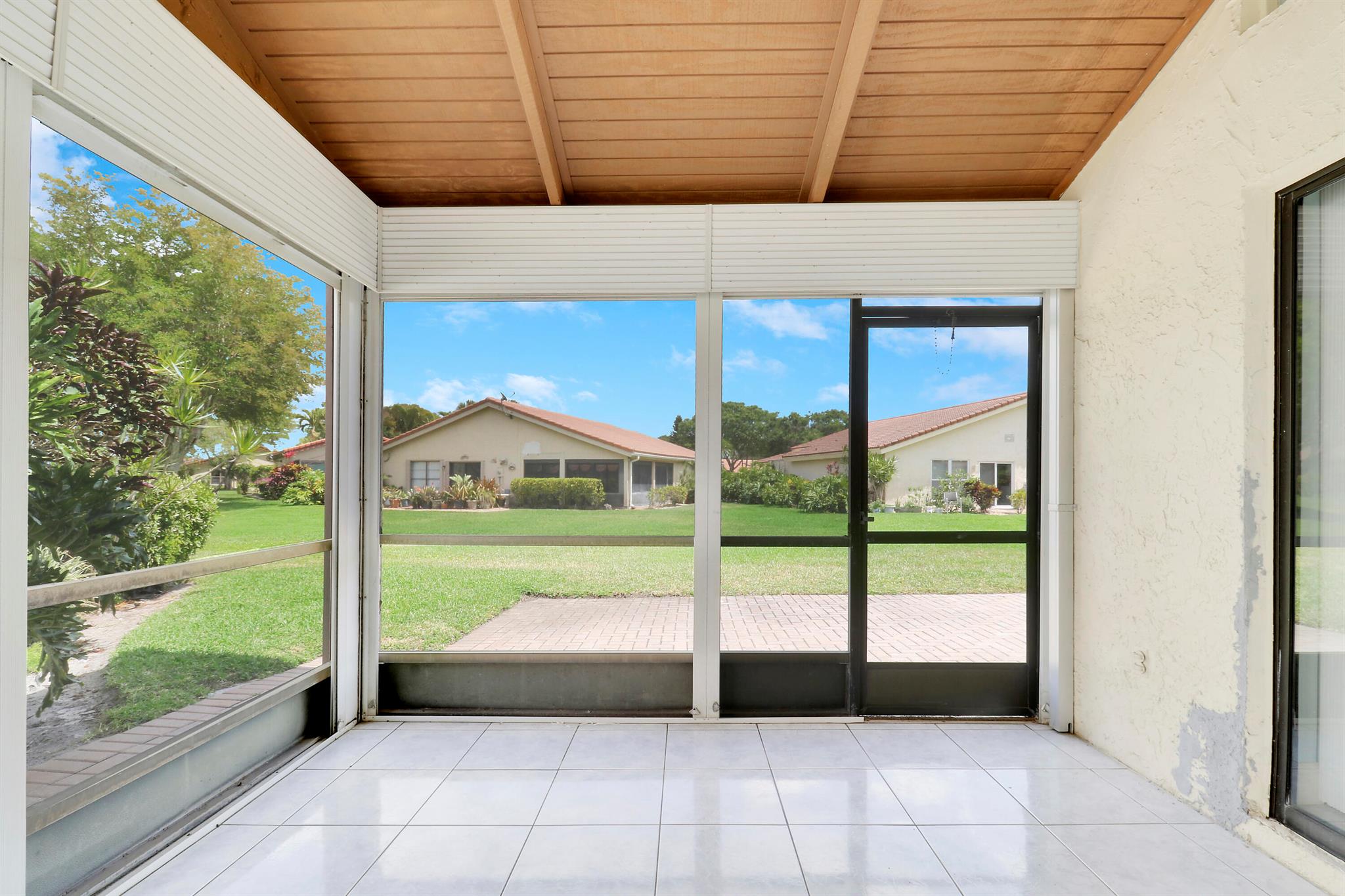 5695 Lakeview Mews Drive