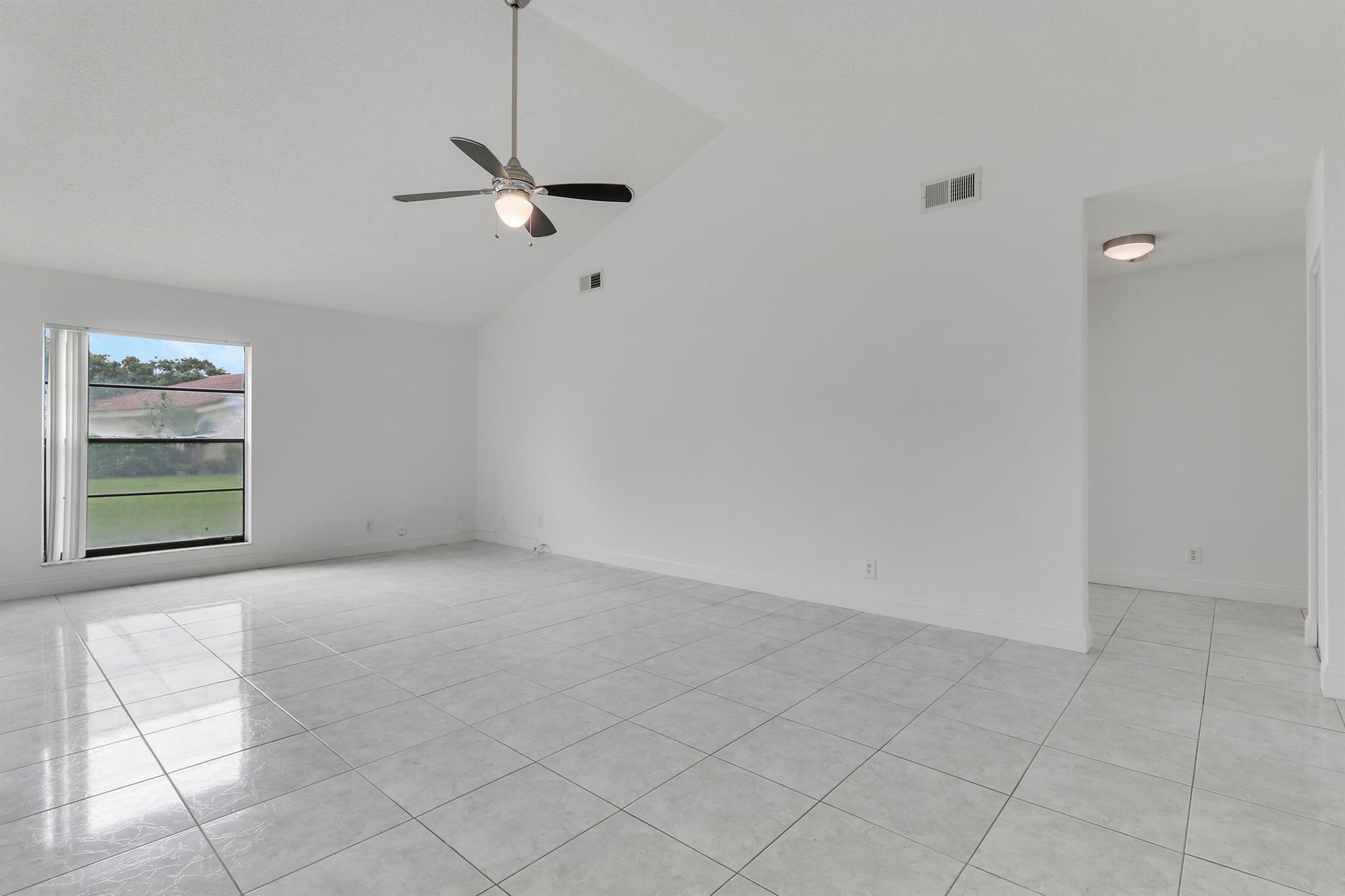 5695 Lakeview Mews Drive