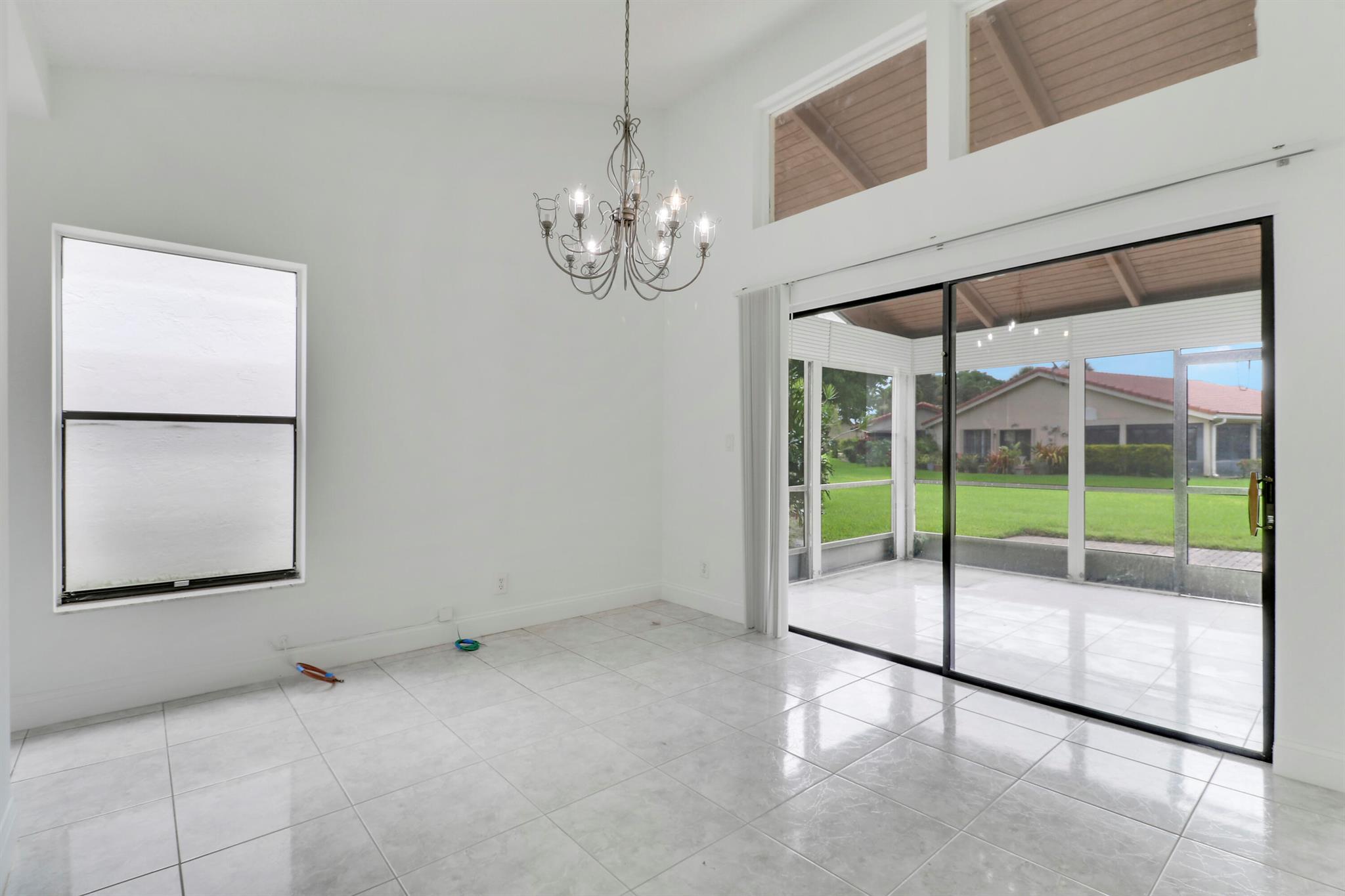 5695 Lakeview Mews Drive