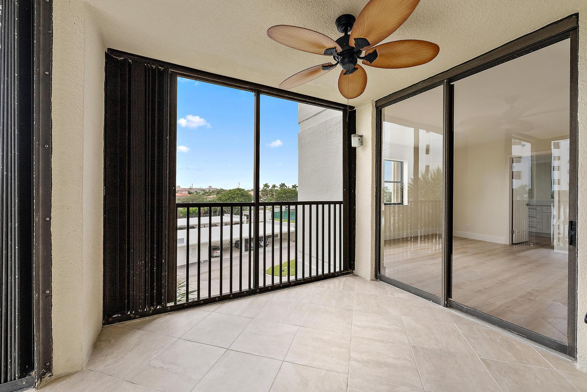 19800 Sandpointe Bay Drive 406