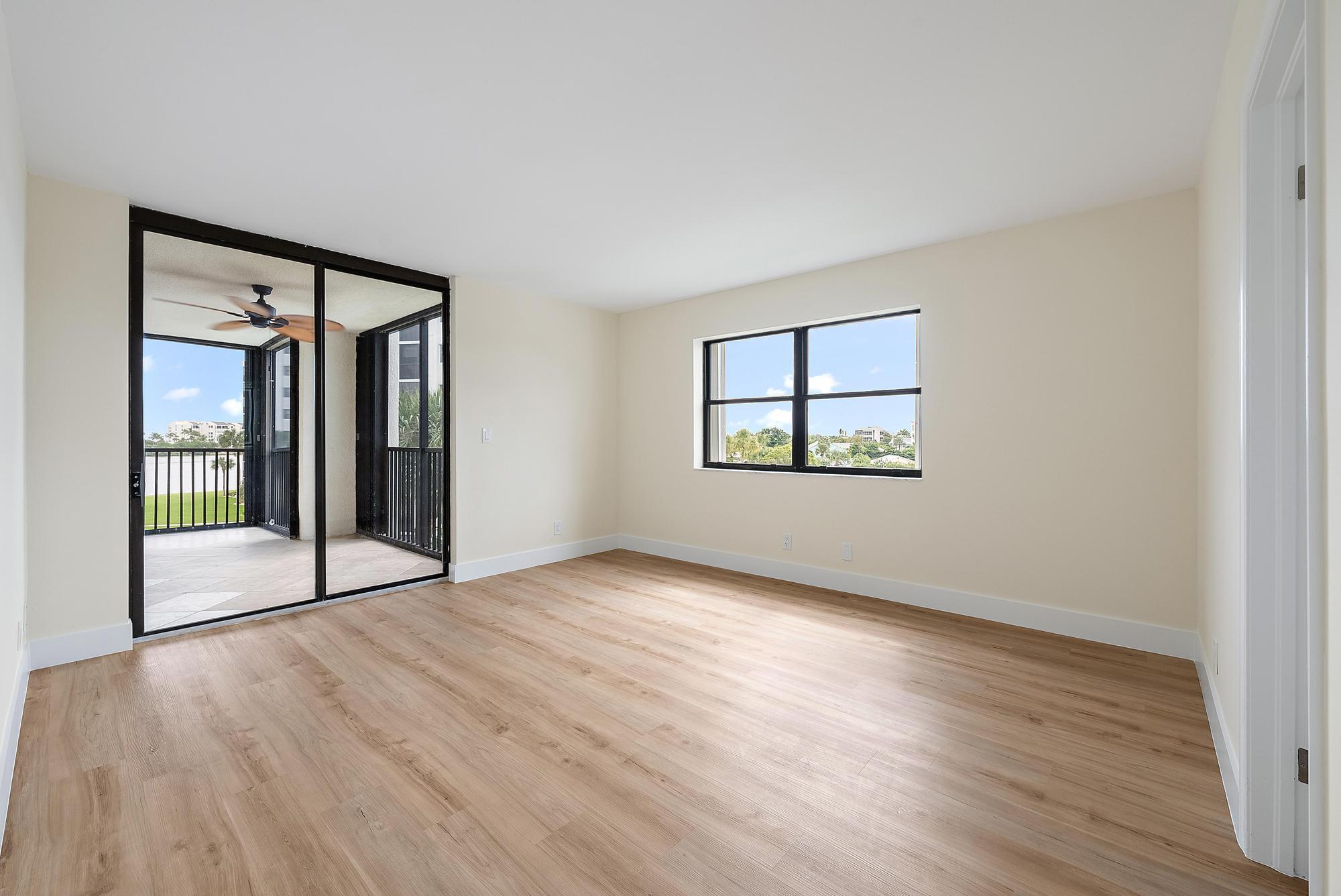 19800 Sandpointe Bay Drive 406