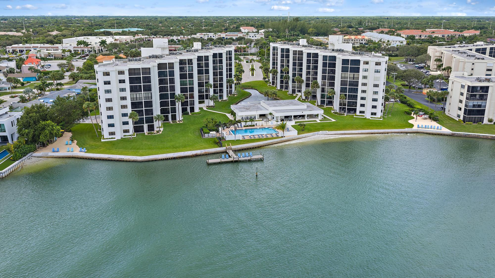 19800 Sandpointe Bay Drive 406