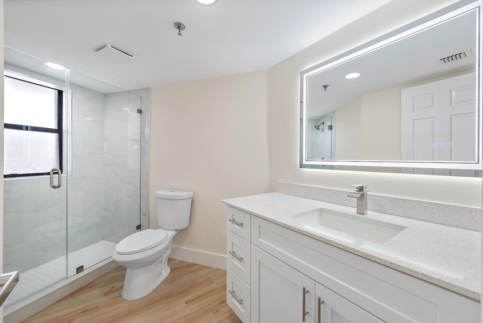 19800 Sandpointe Bay Drive 406