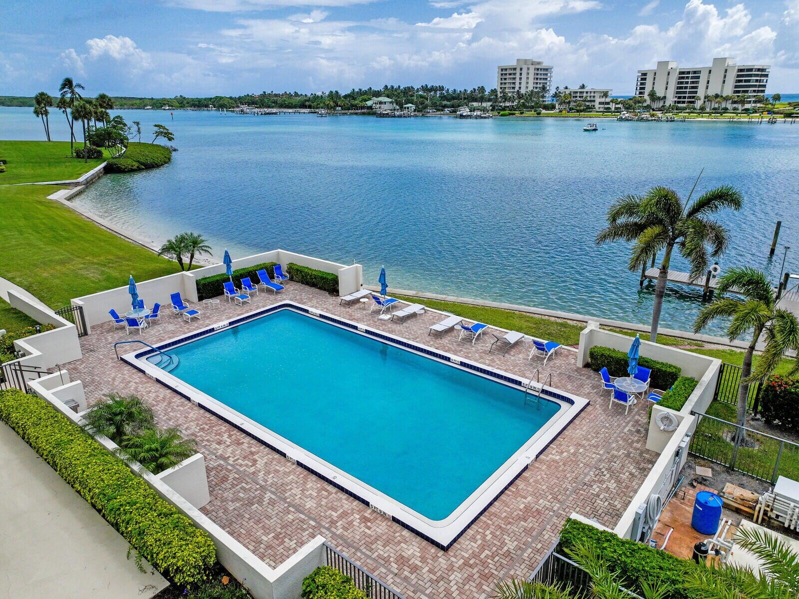 19800 Sandpointe Bay Drive 406