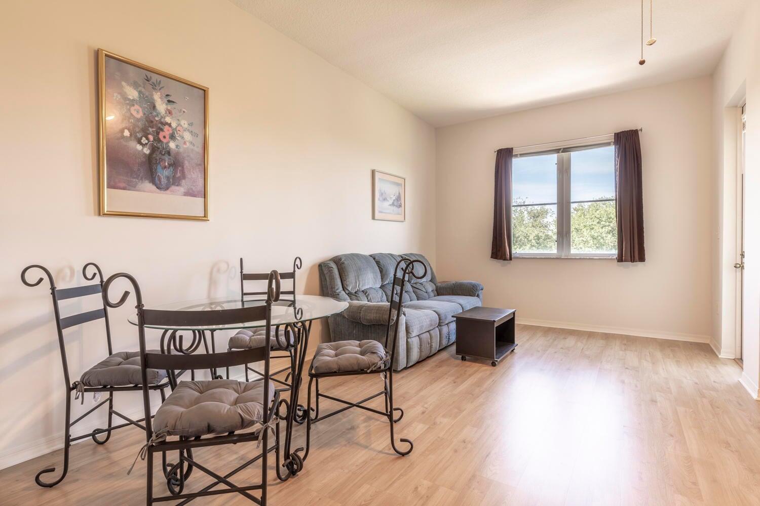 1209 Main Street 306