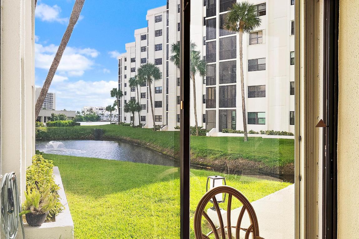 19800 Sandpointe Bay Drive 106