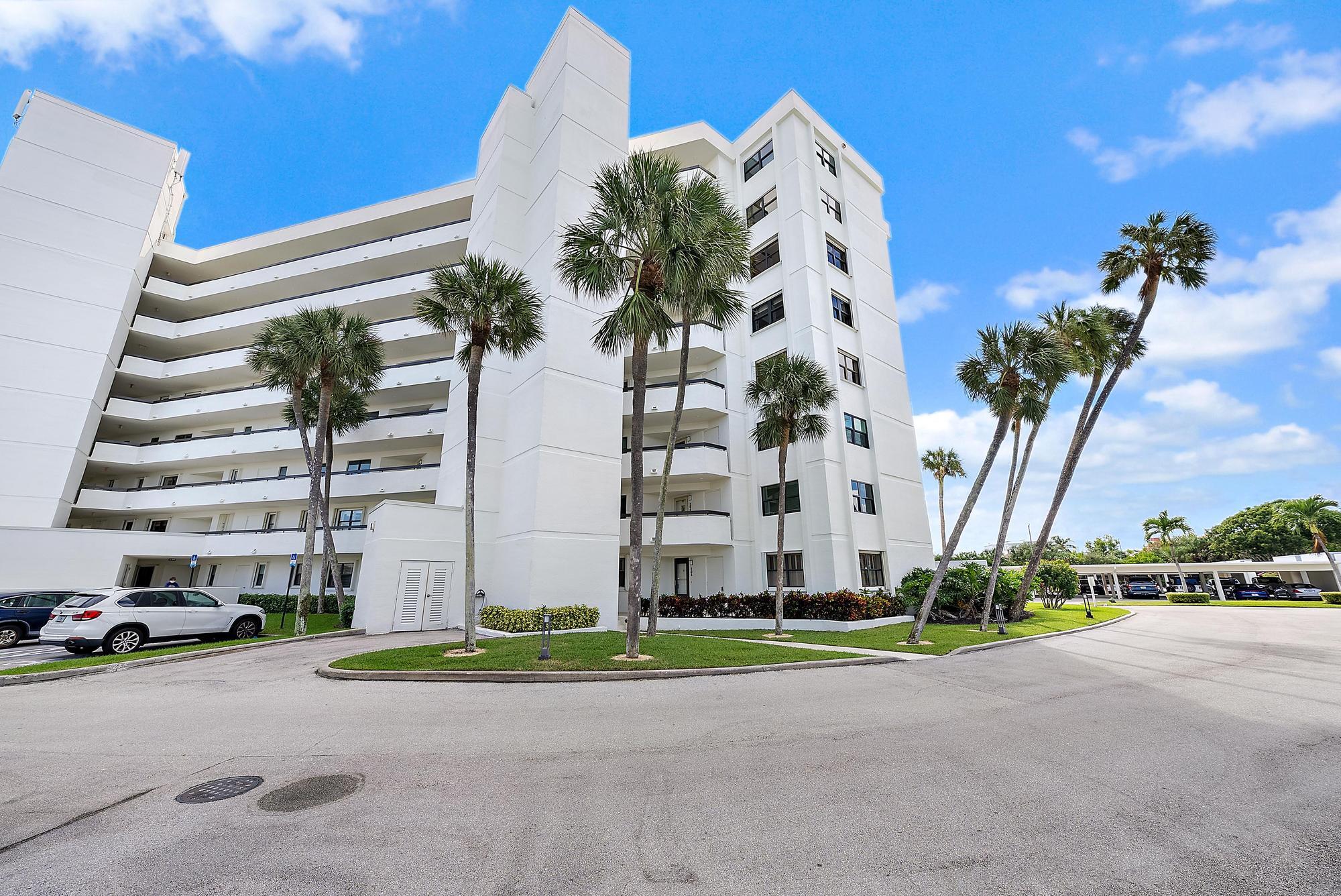 19800 Sandpointe Bay Drive 106