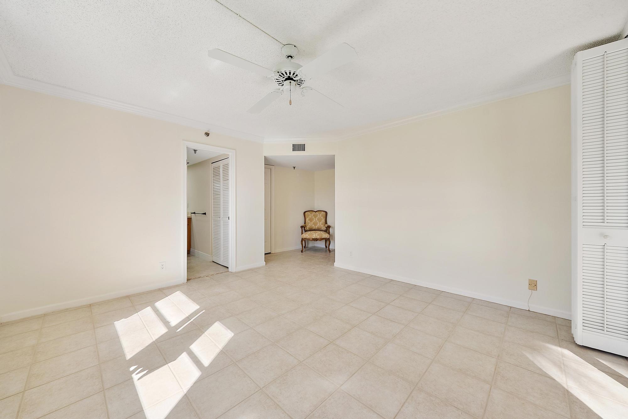 19800 Sandpointe Bay Drive 106