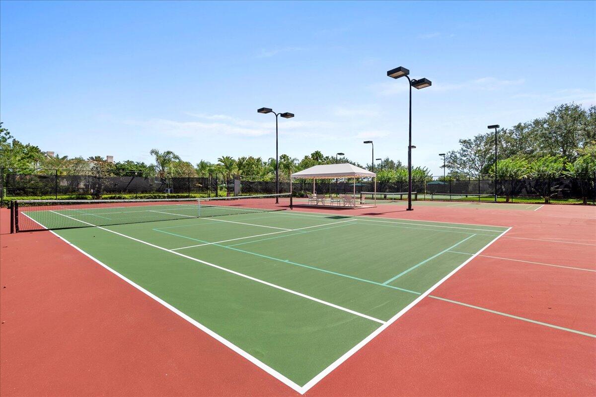 12842 SW Lake Fern Circle