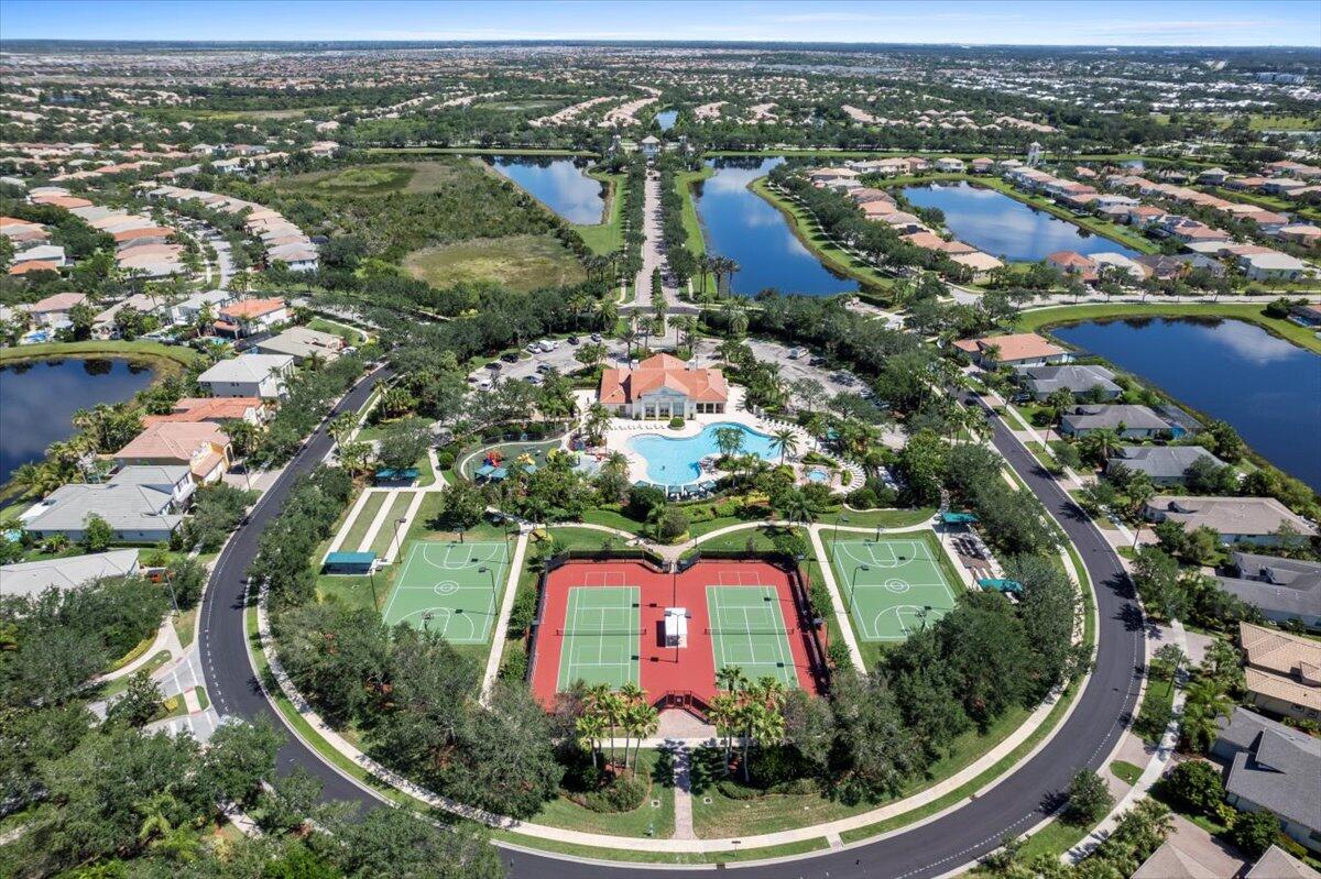 12842 SW Lake Fern Circle