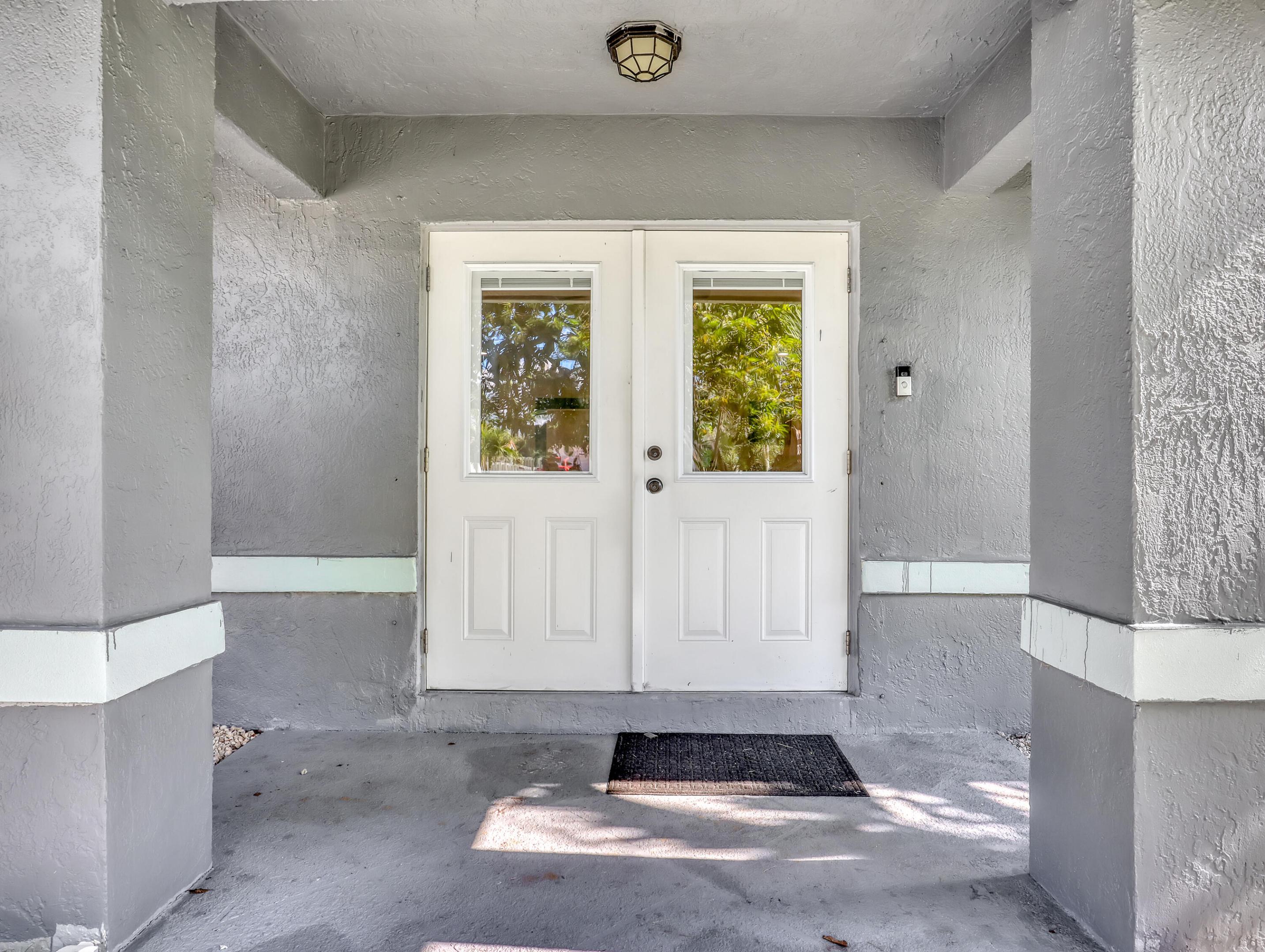 1950 Wisteria Street