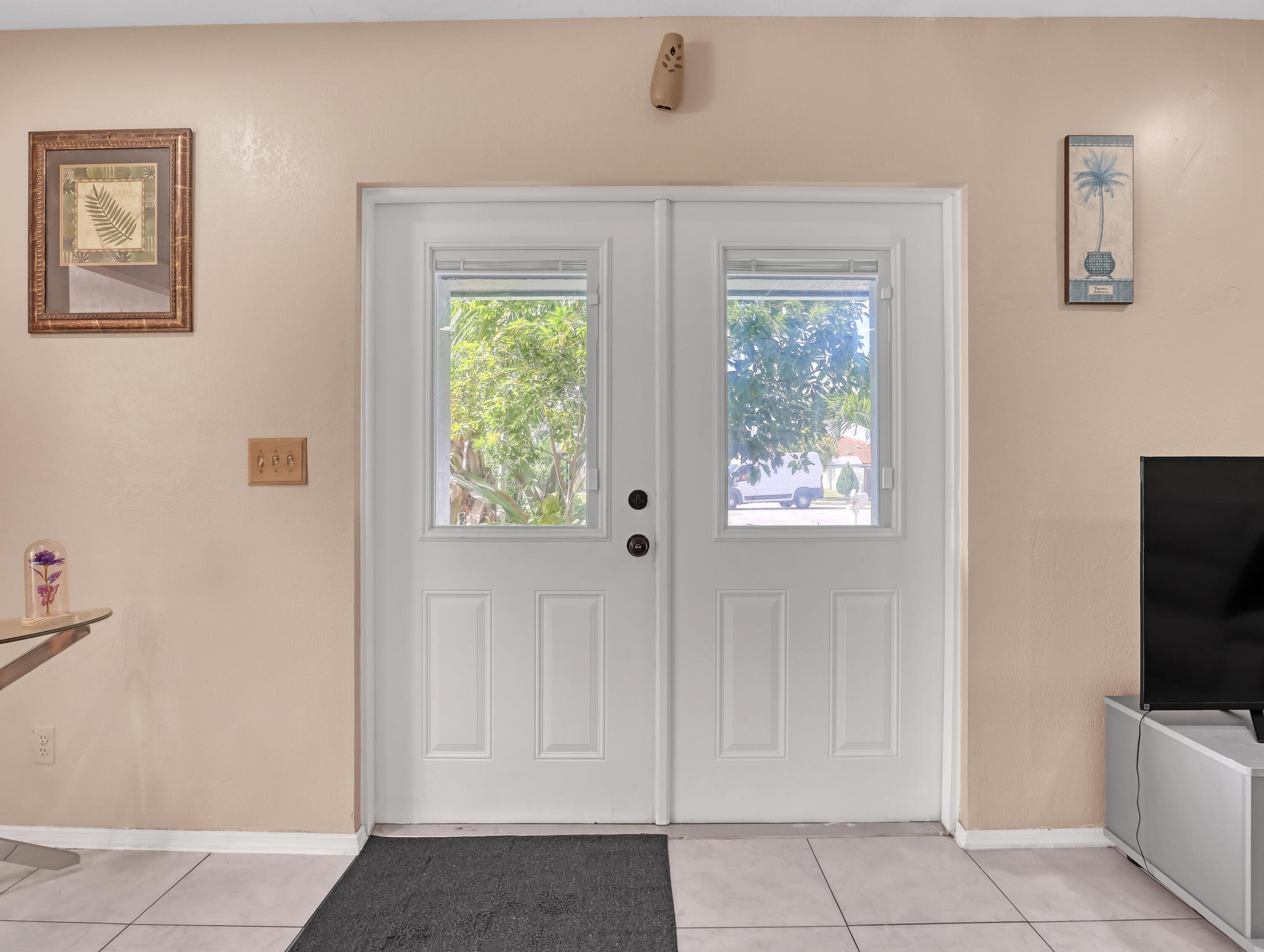 1950 Wisteria Street