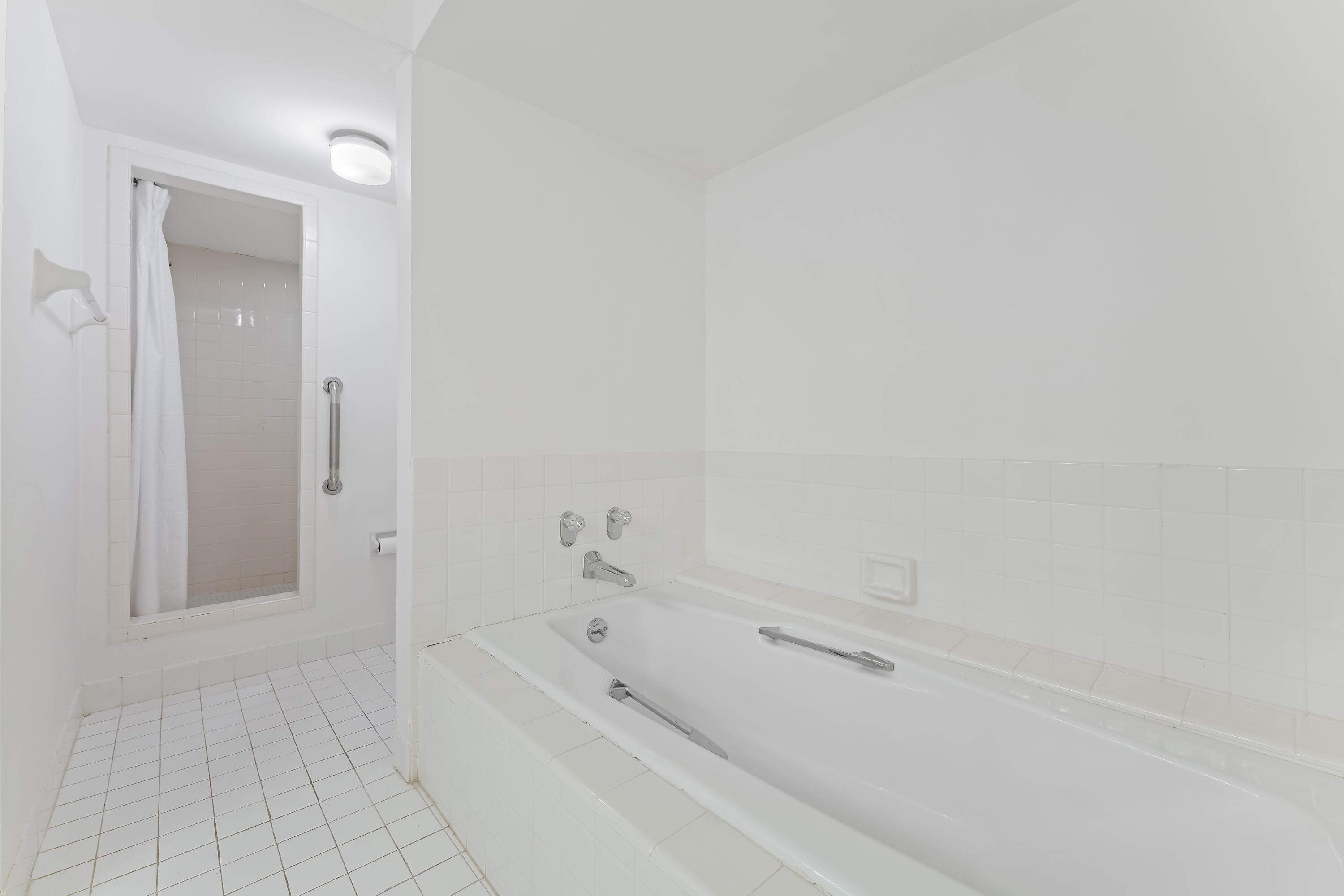 19900 Beach Road 601