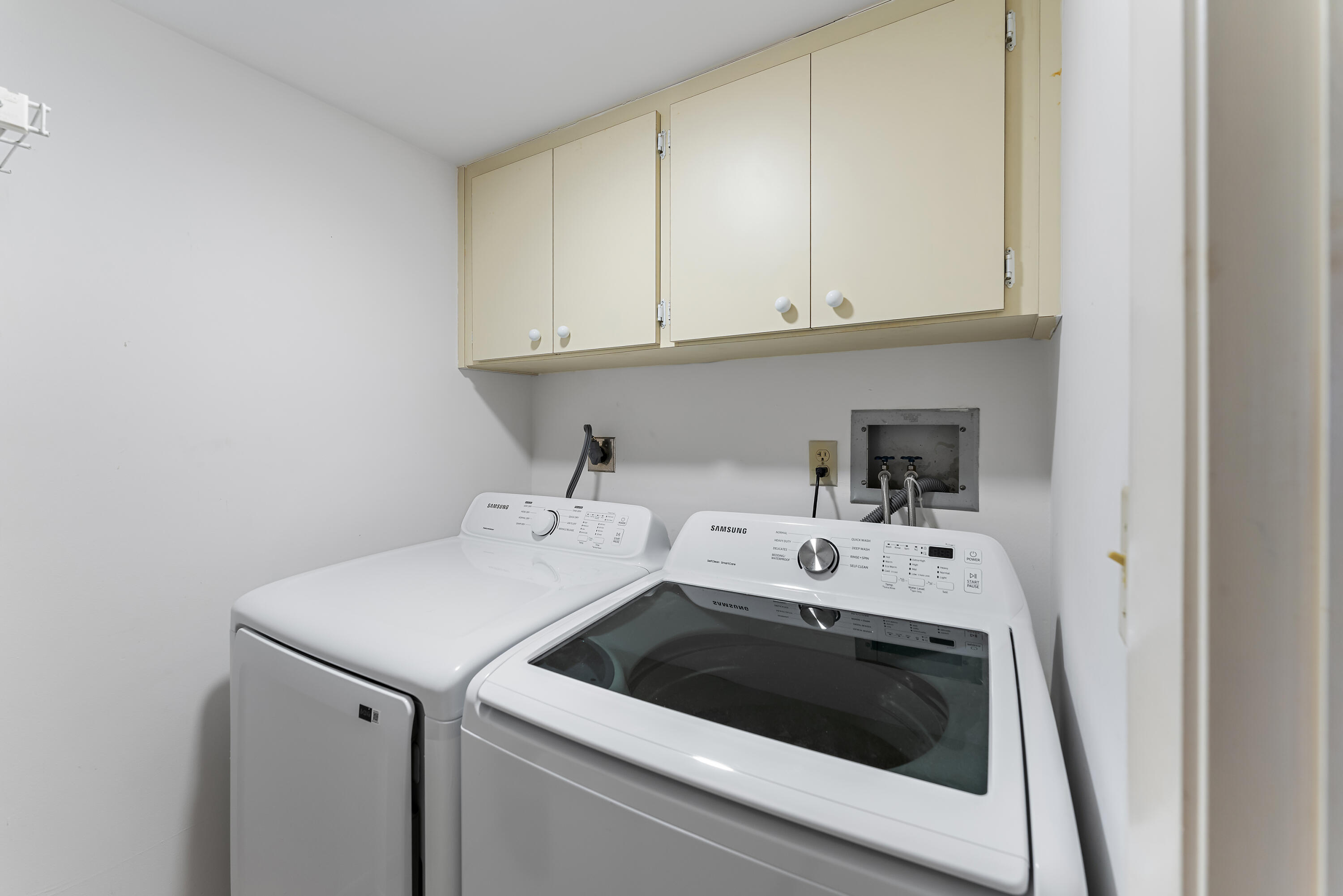 19900 Beach Road 601