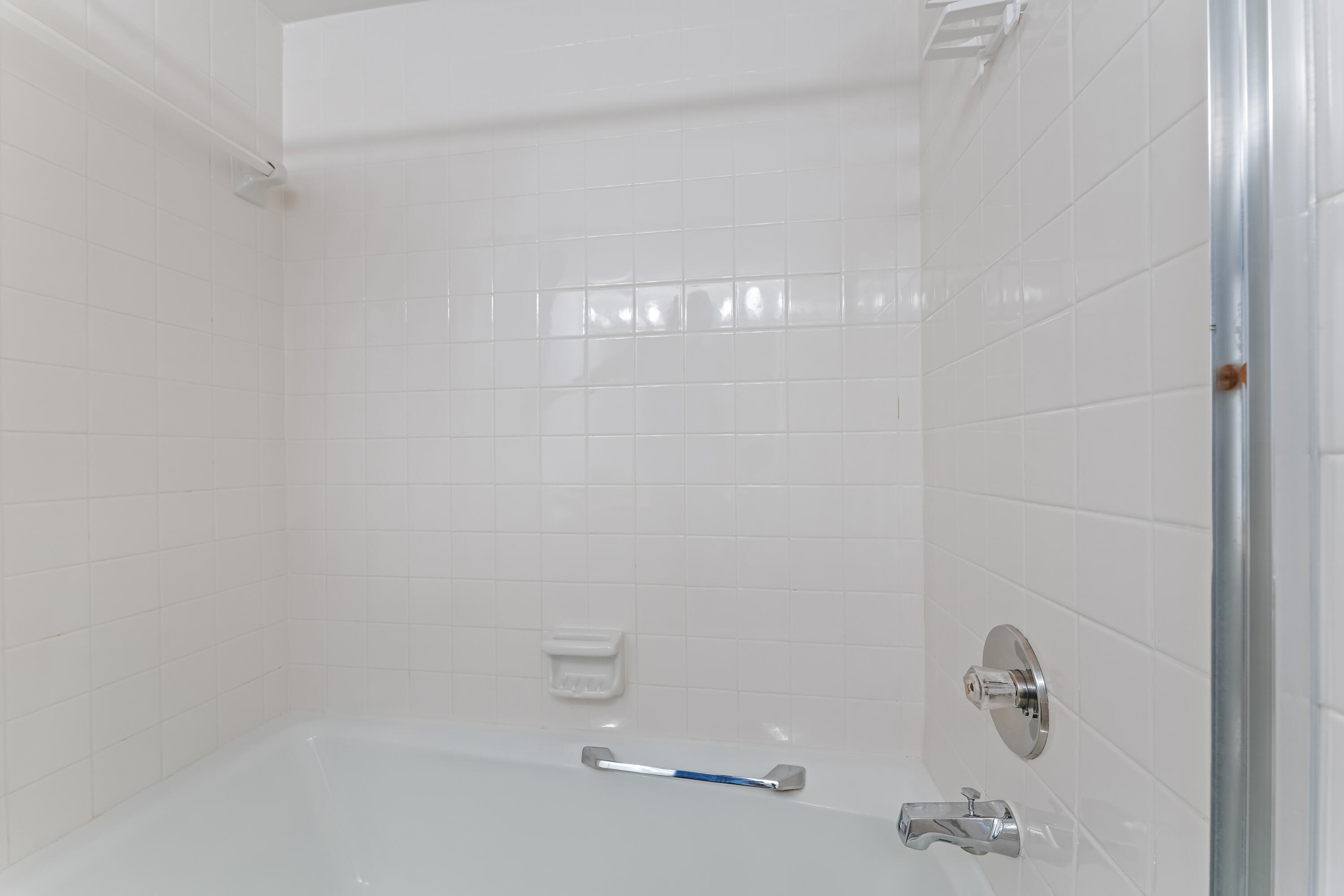 19900 Beach Road 601