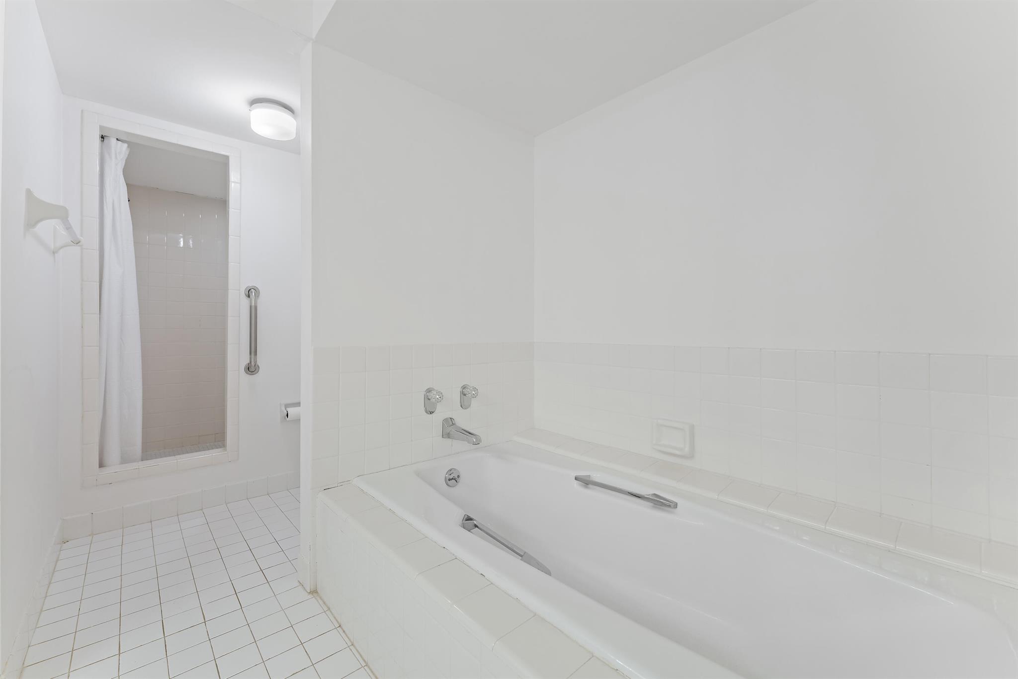 19900 Beach Road 601