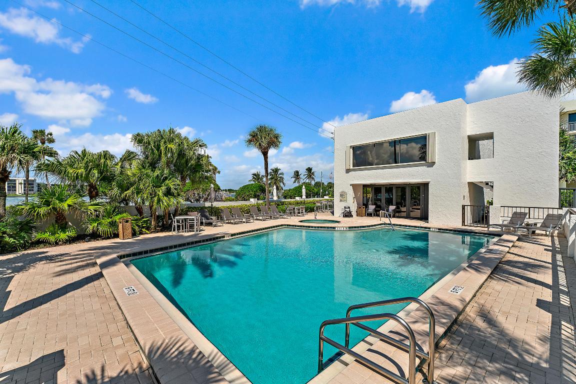 19900 Beach Road 601