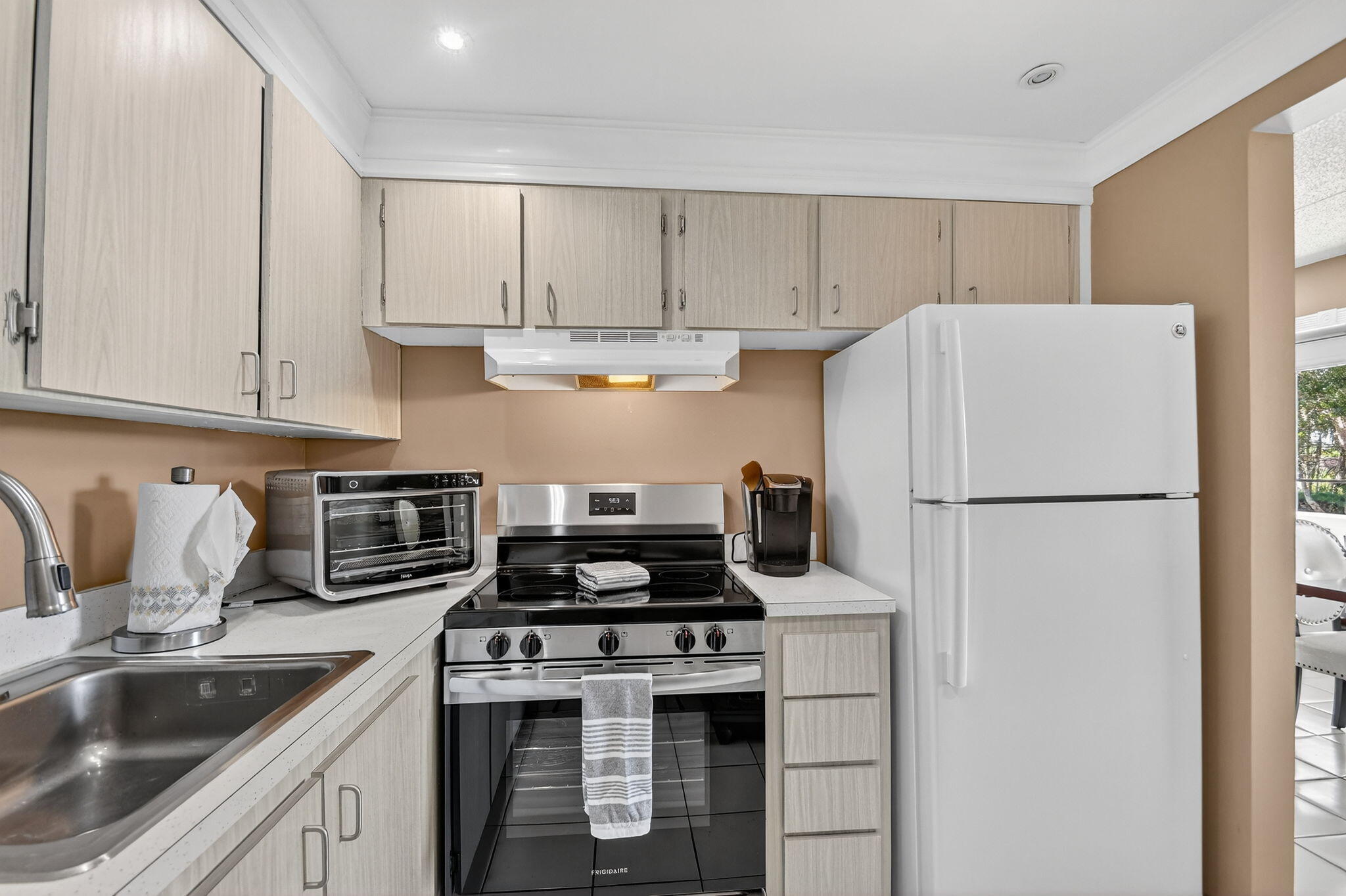 3200 Springdale Boulevard 217