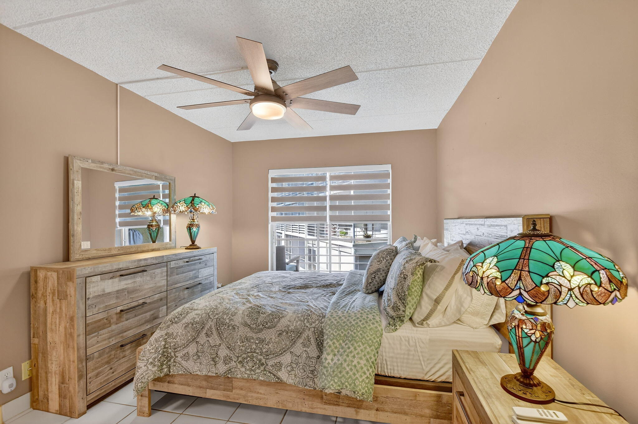 3200 Springdale Boulevard 217