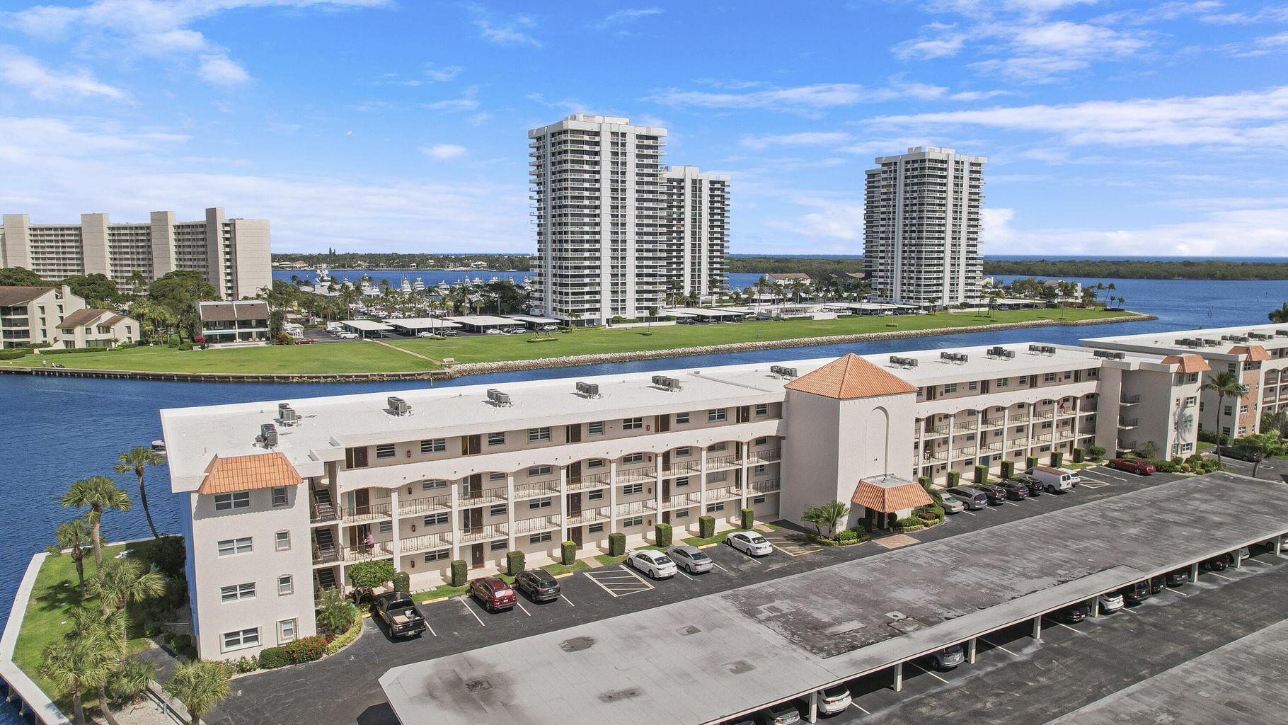 20 Yacht Club Drive 312