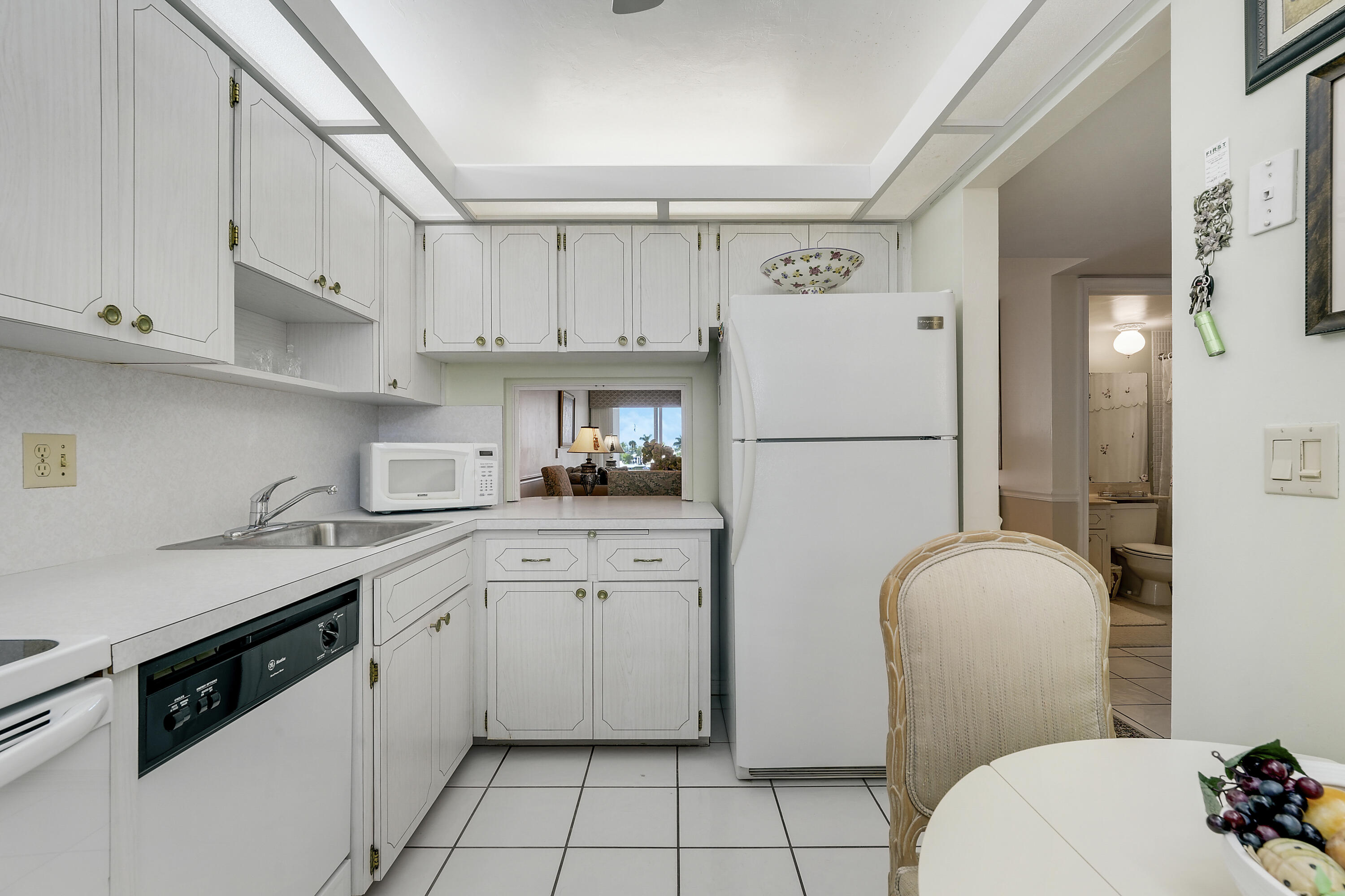 20 Yacht Club Drive 312