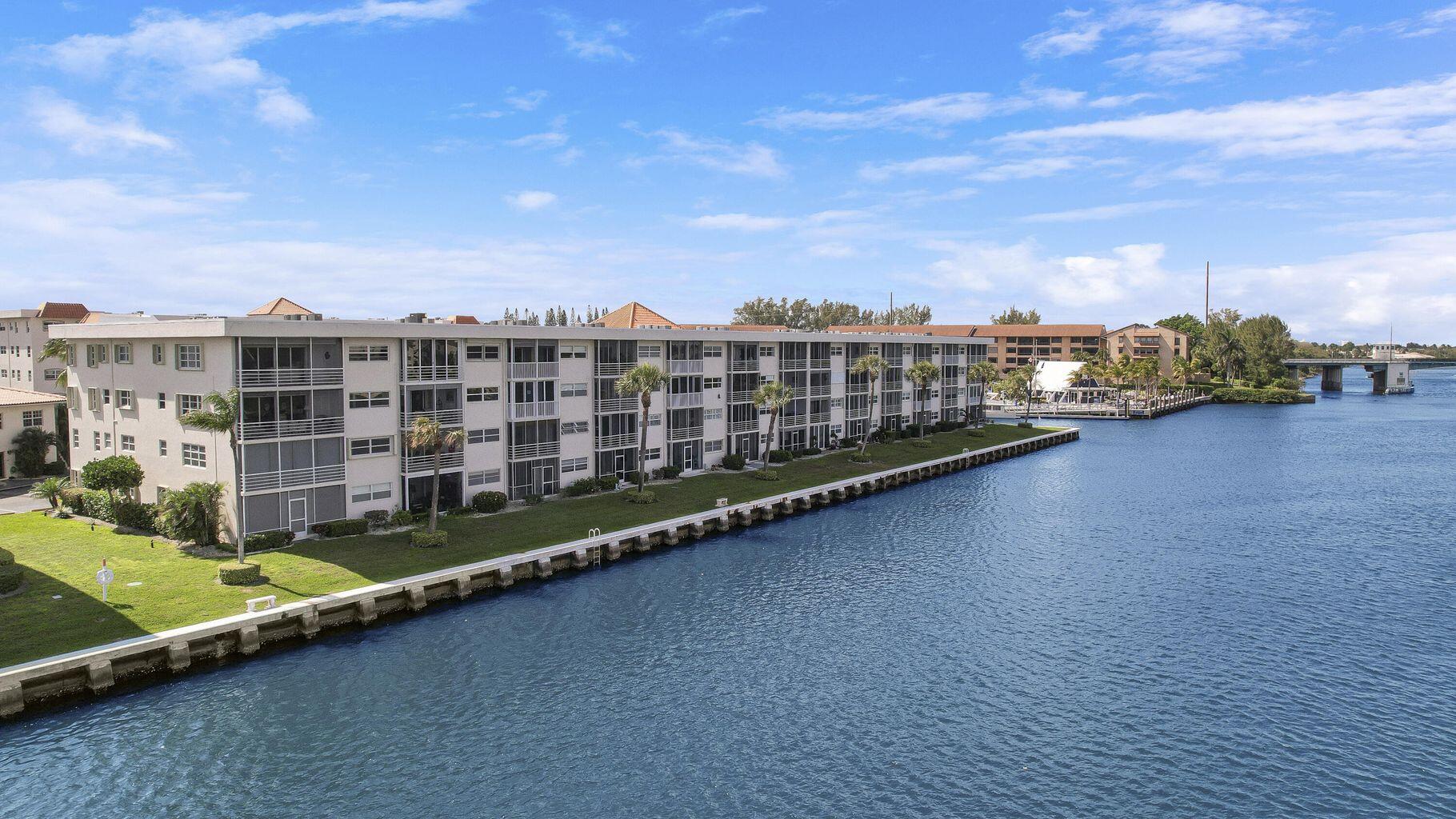 20 Yacht Club Drive 312