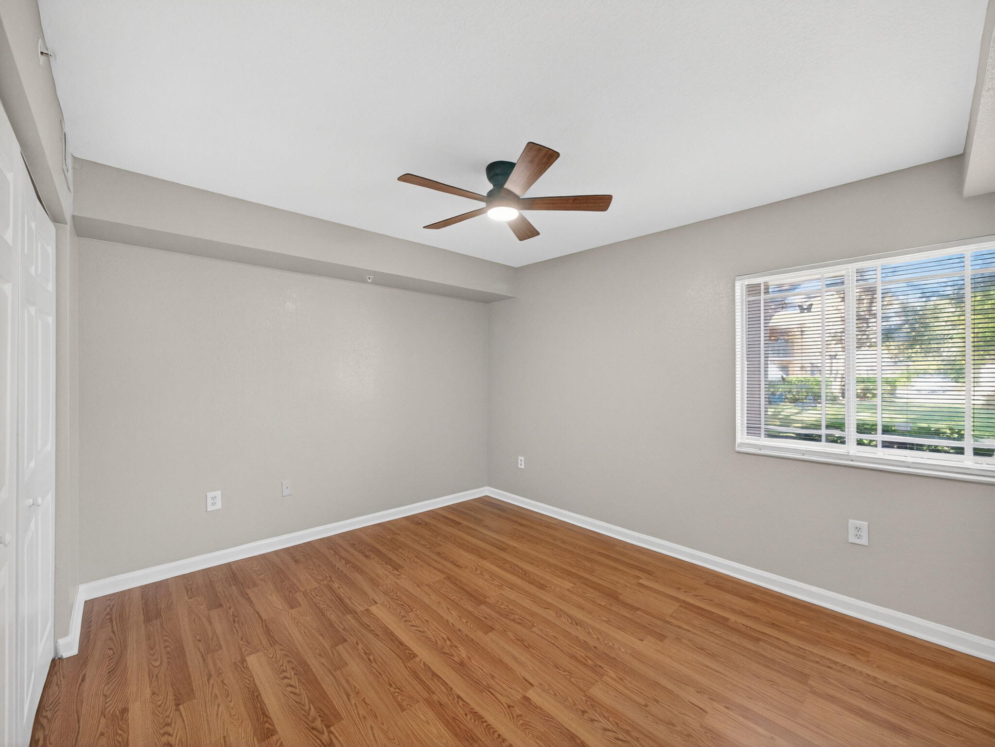 121 SW Palm Drive 107