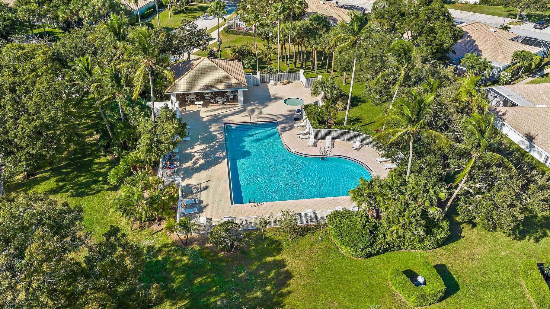 7801 Geminata Oak Court