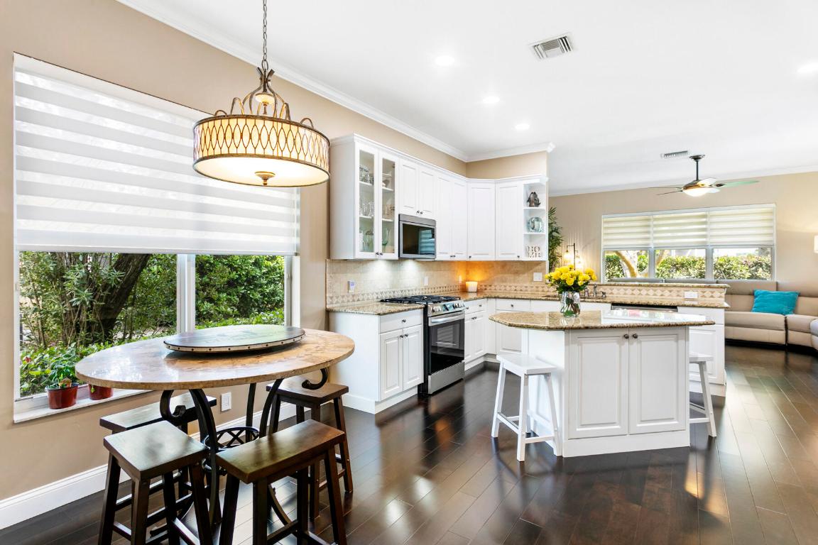 265 Swallowtail Lane