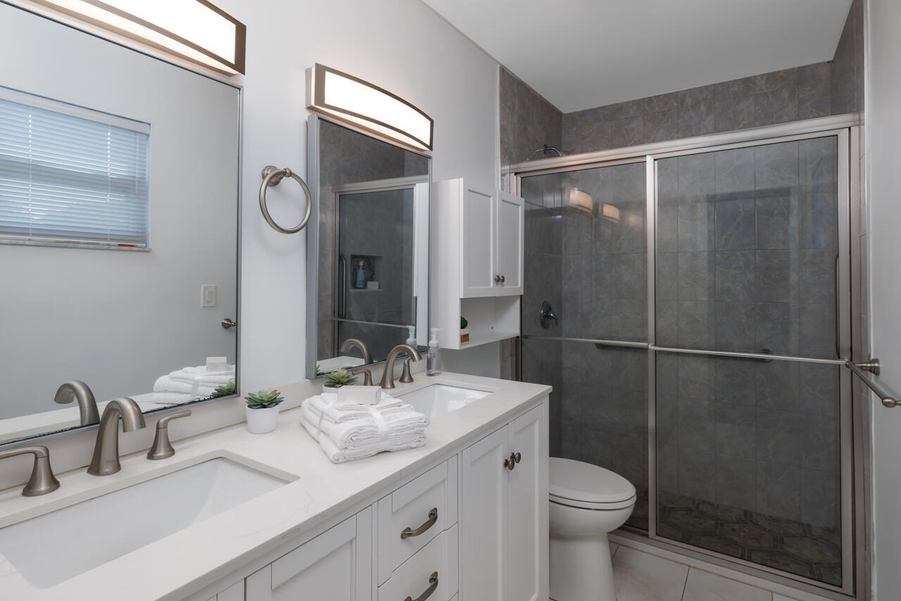 8333 SE Princess Tree Avenue