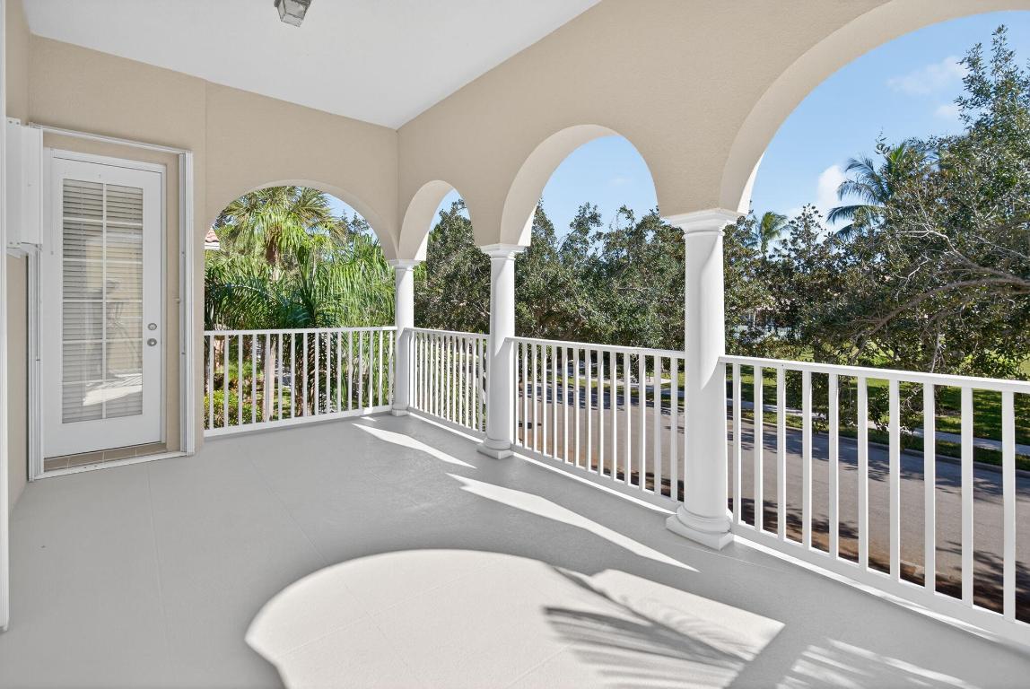 3518 Community Drive