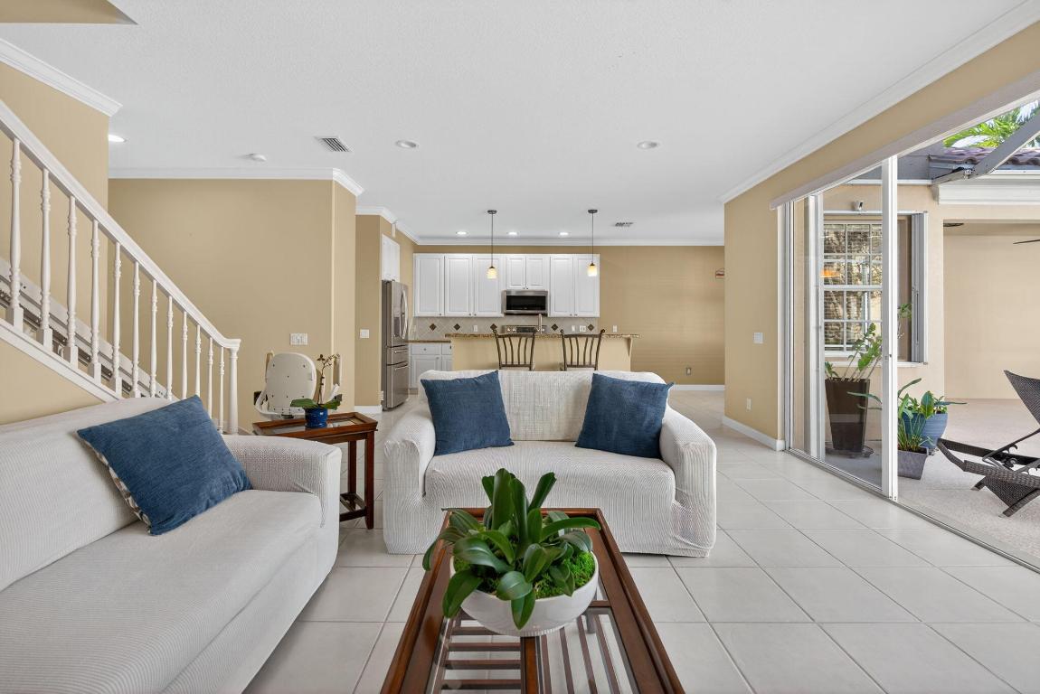 3518 Community Drive