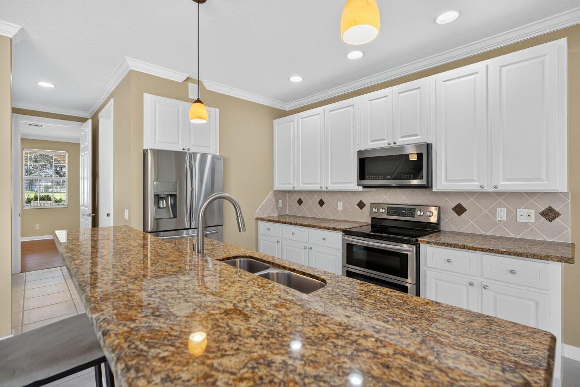 3518 Community Drive