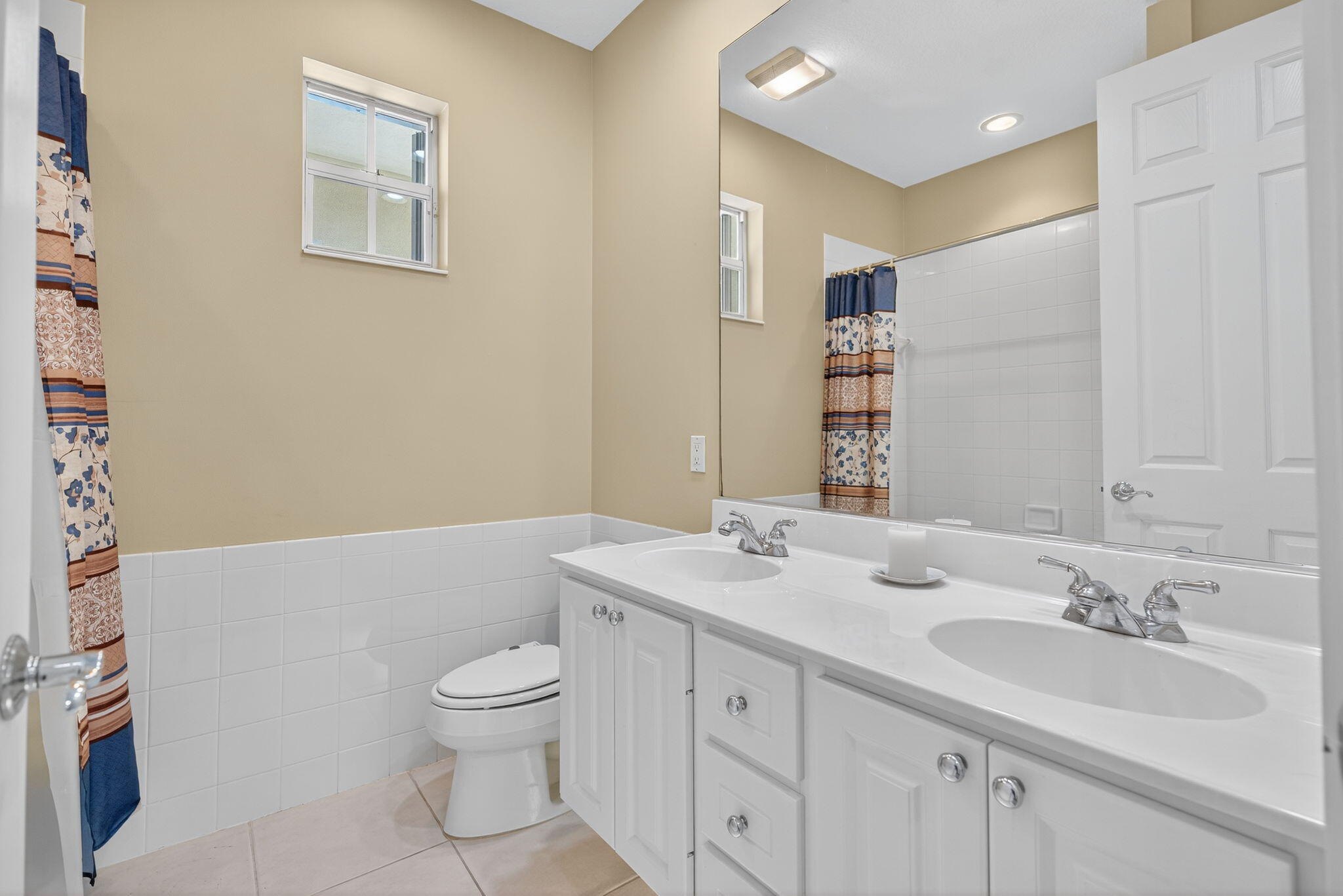 3518 Community Drive