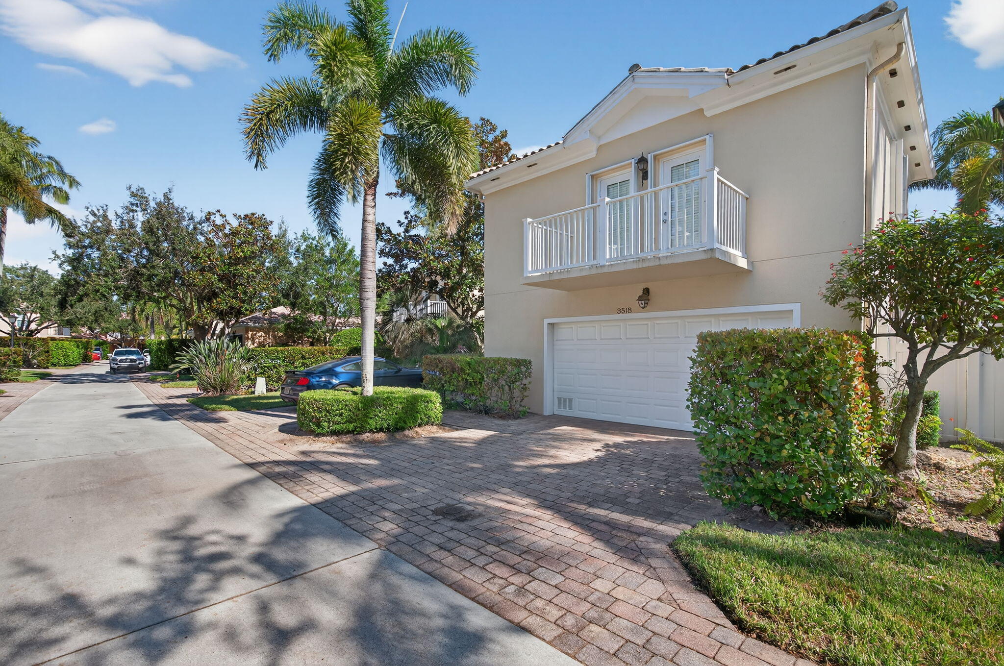 3518 Community Drive