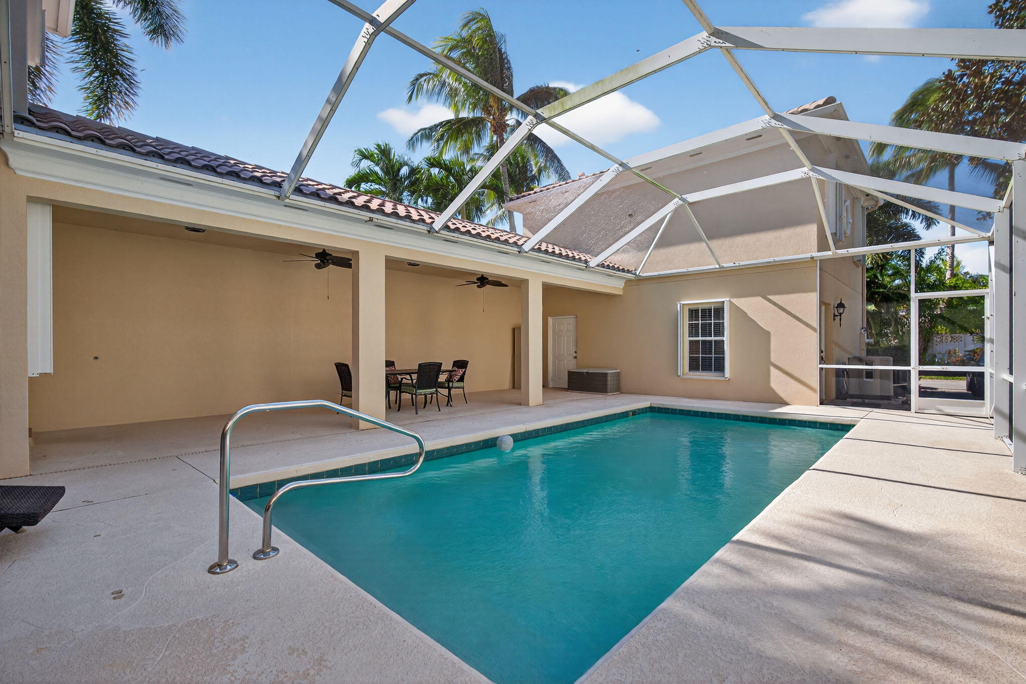 3518 Community Drive