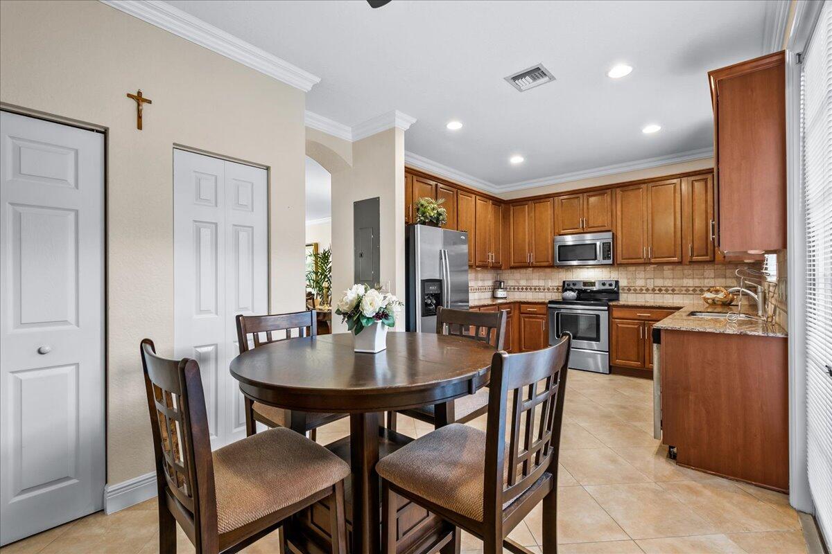 603 Dakota Drive