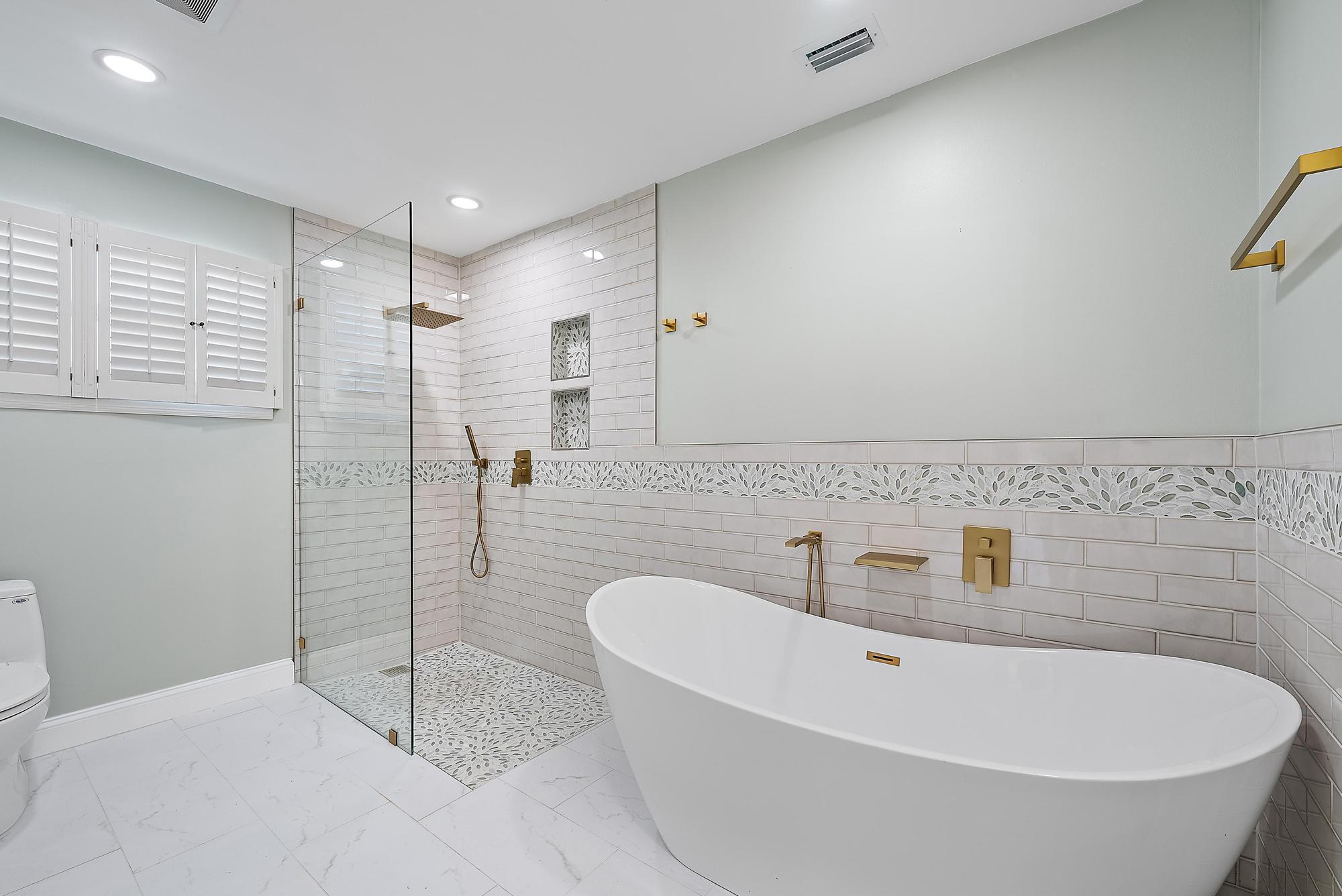 1260 SW 25th Lane