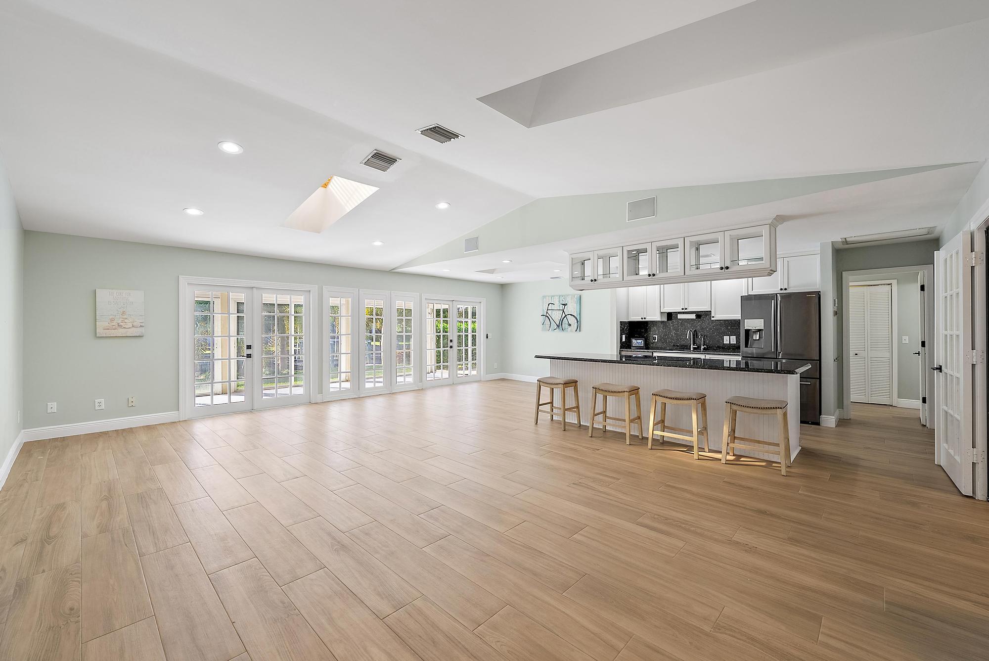 1260 SW 25th Lane