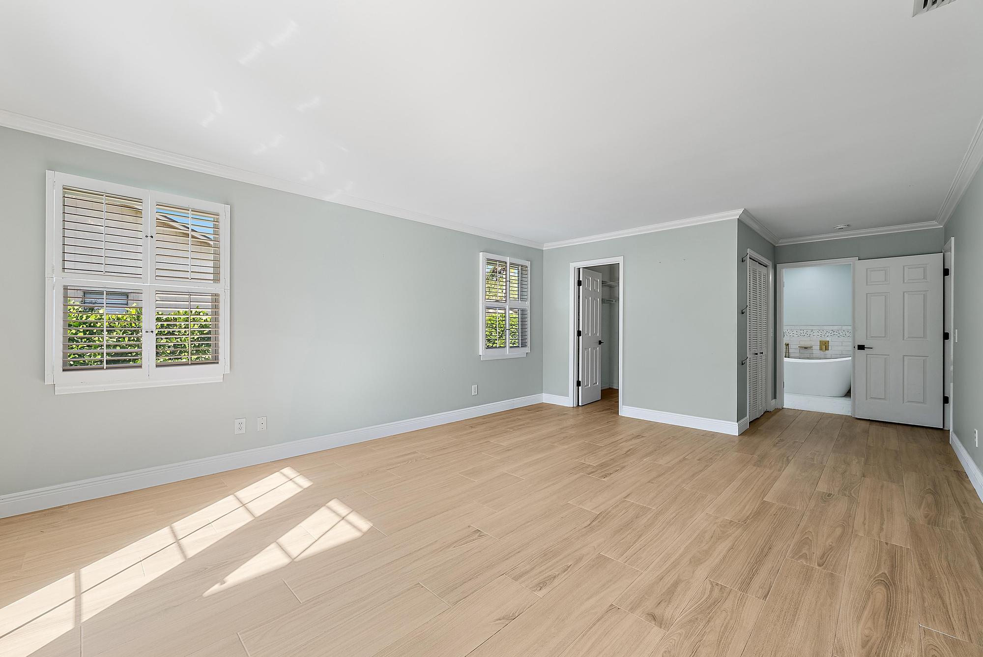 1260 SW 25th Lane