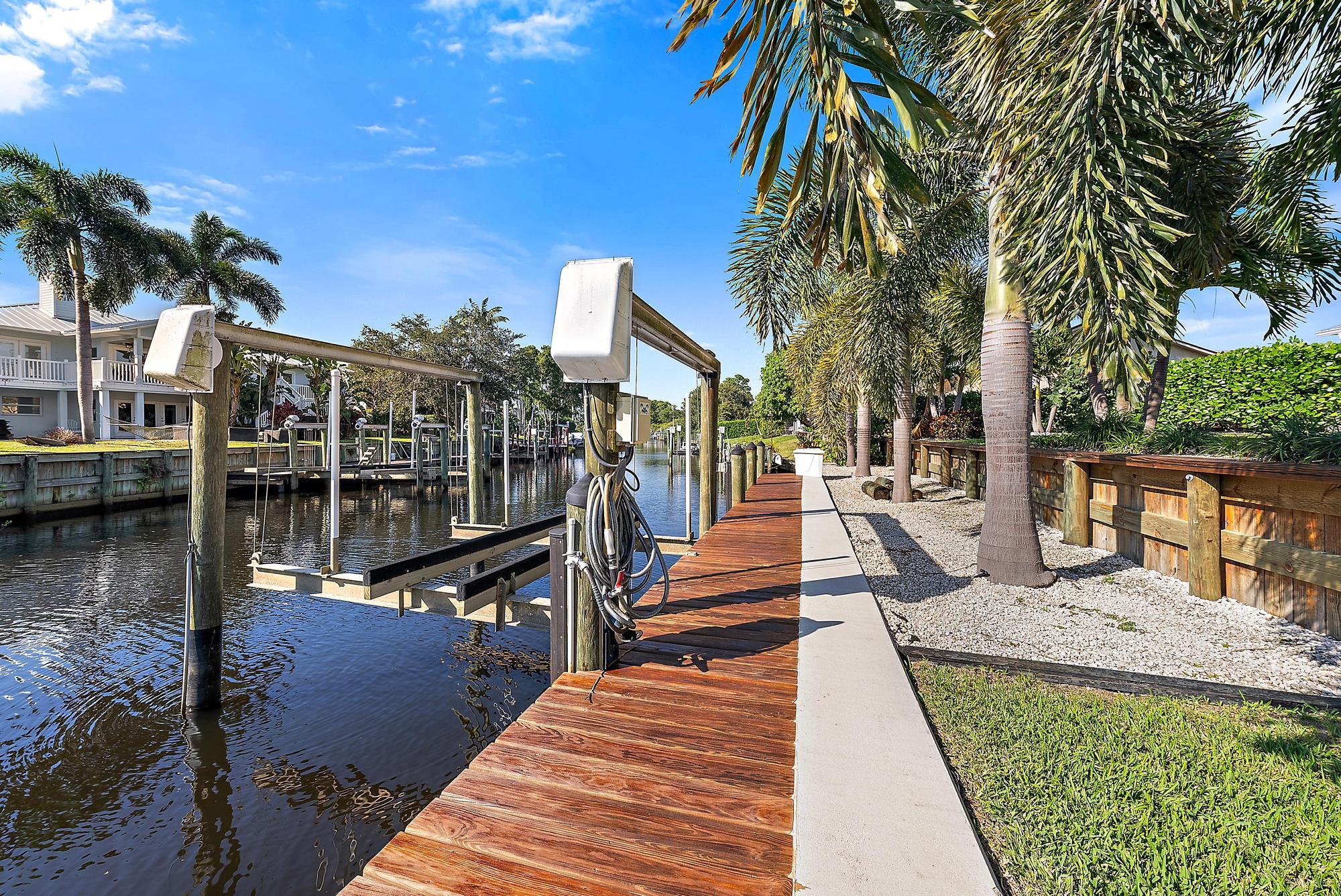 1260 SW 25th Lane