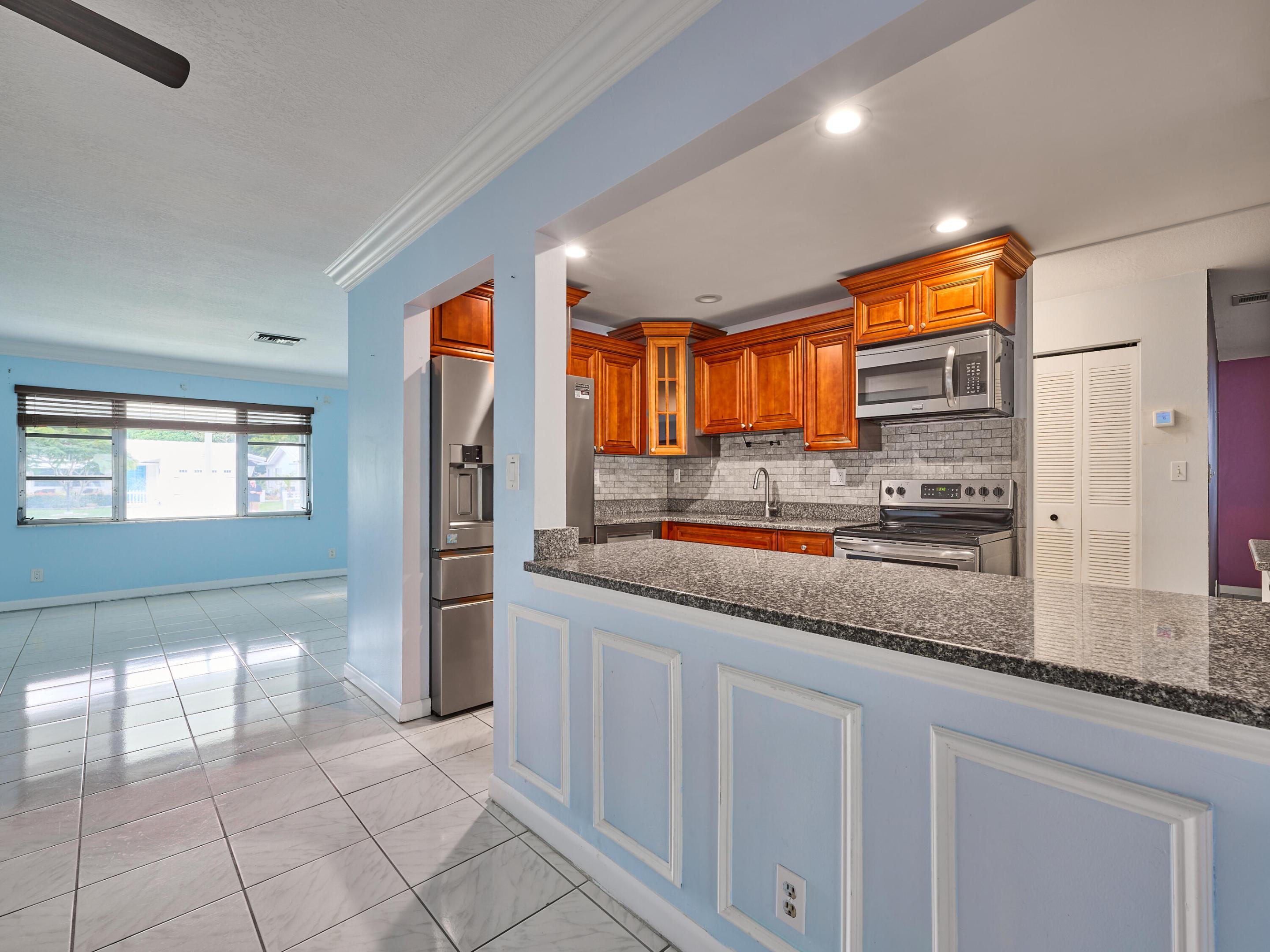 1710 SW 22nd Street