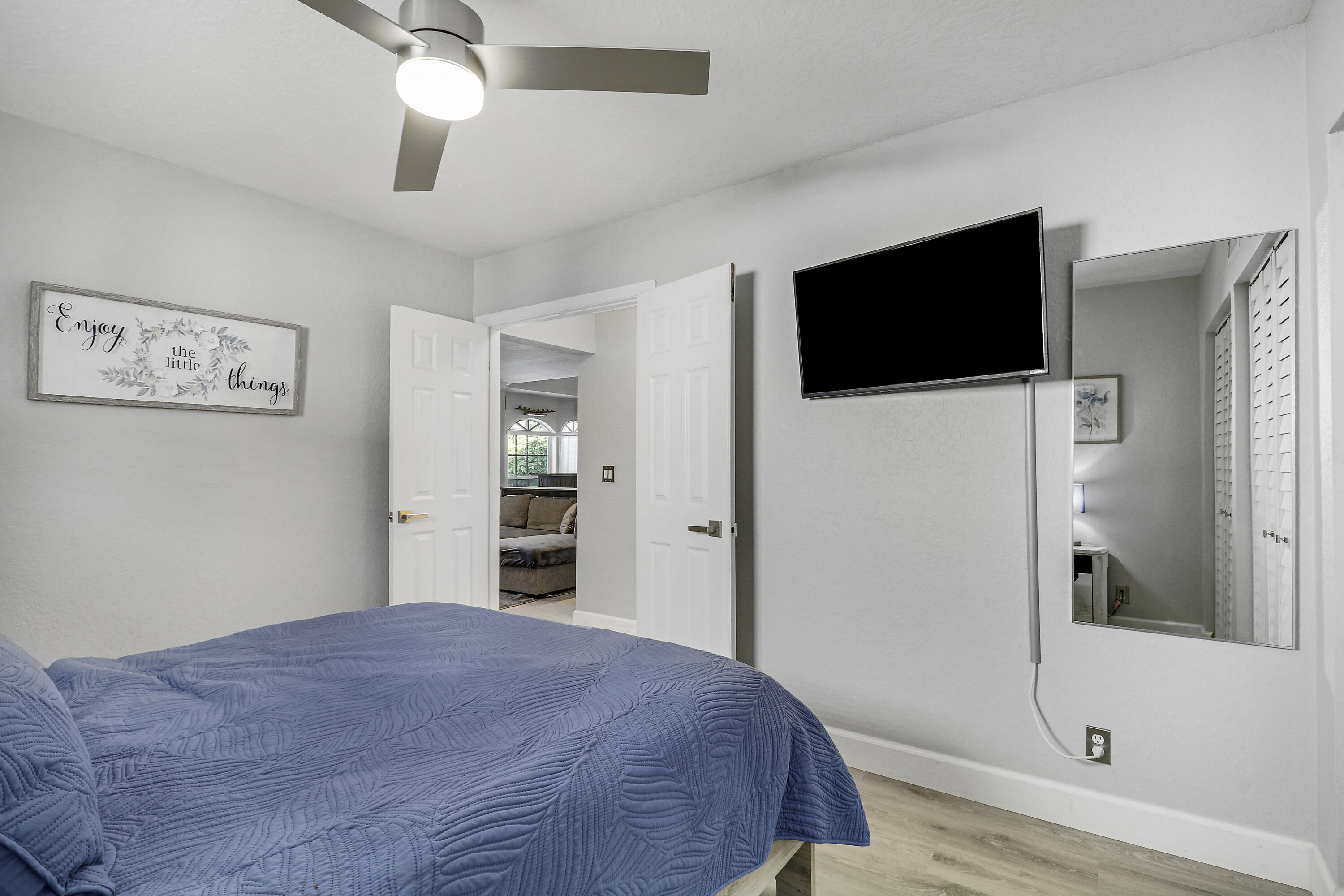 9398 Aqua Vista Boulevard