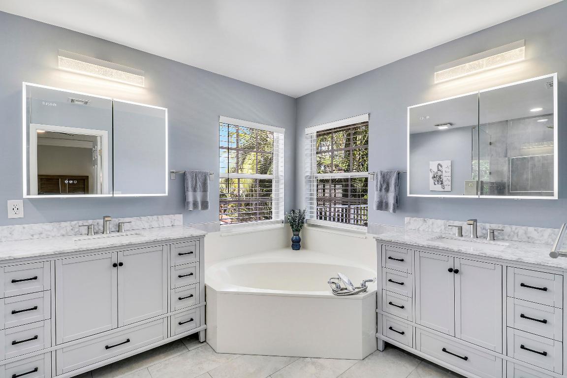 9398 Aqua Vista Boulevard