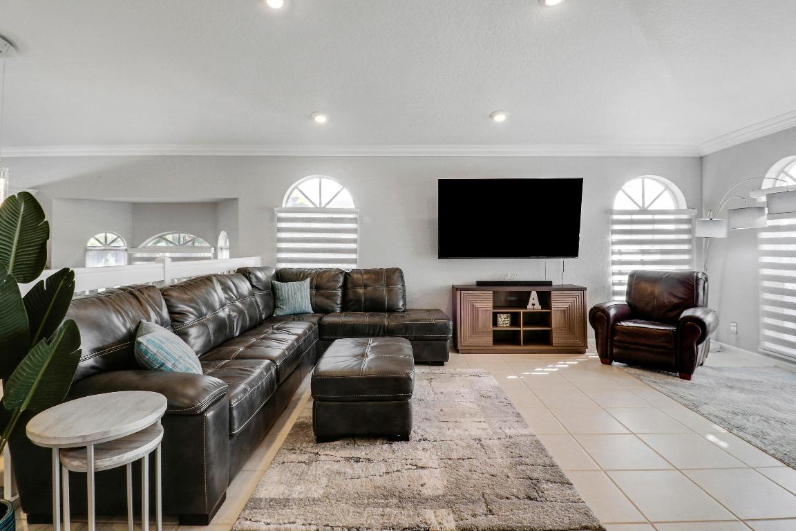 9398 Aqua Vista Boulevard