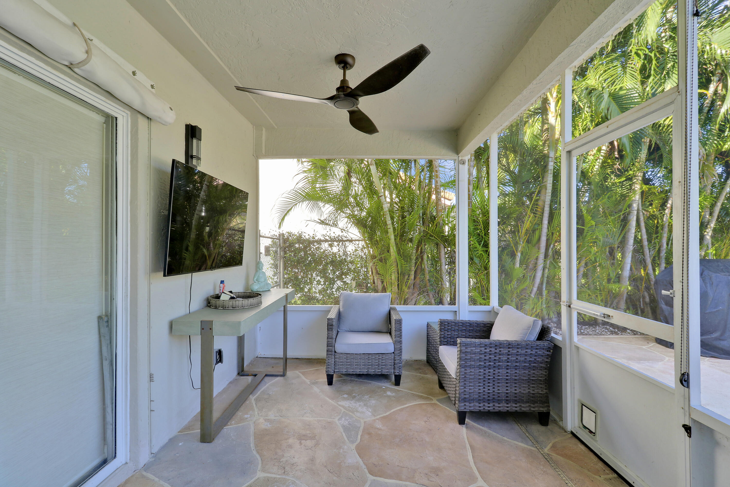 9398 Aqua Vista Boulevard