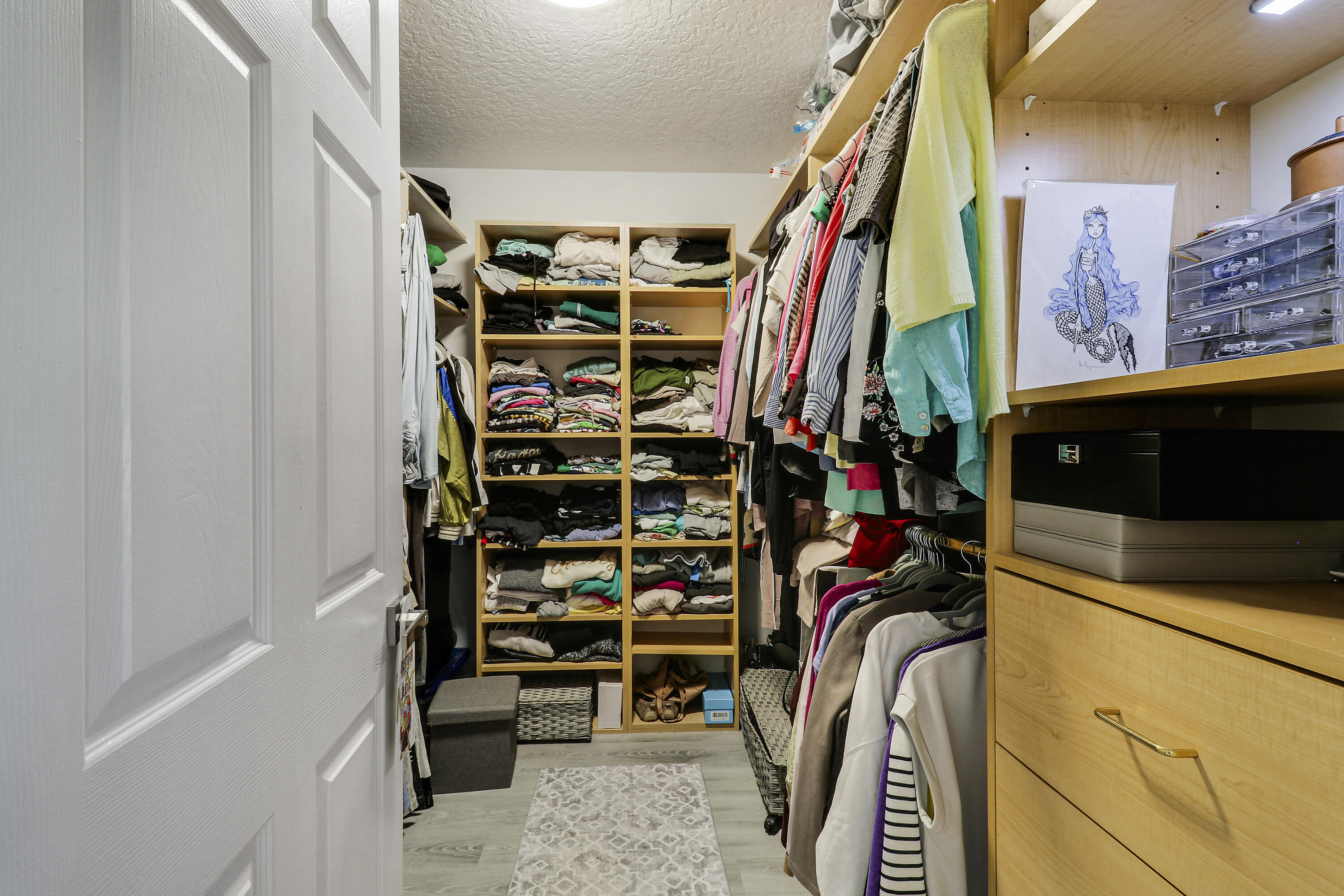 9398 Aqua Vista Boulevard