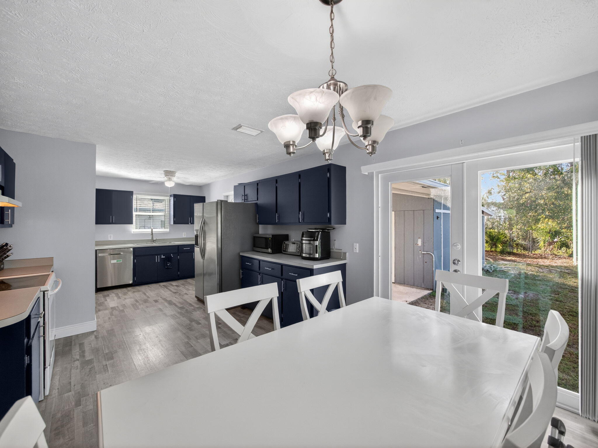 3142 SW Bridge Street