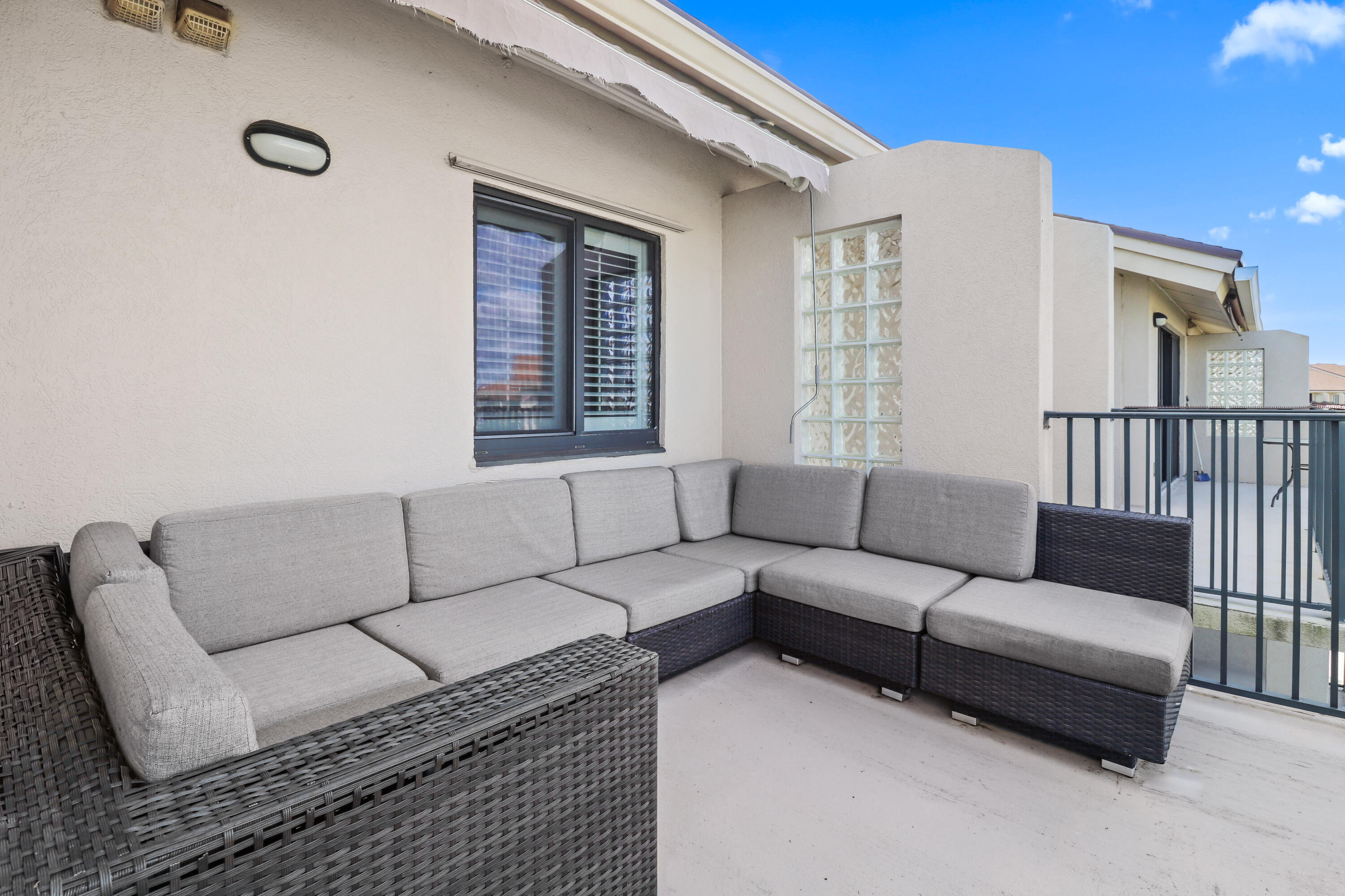 901 Seafarer Circle 503